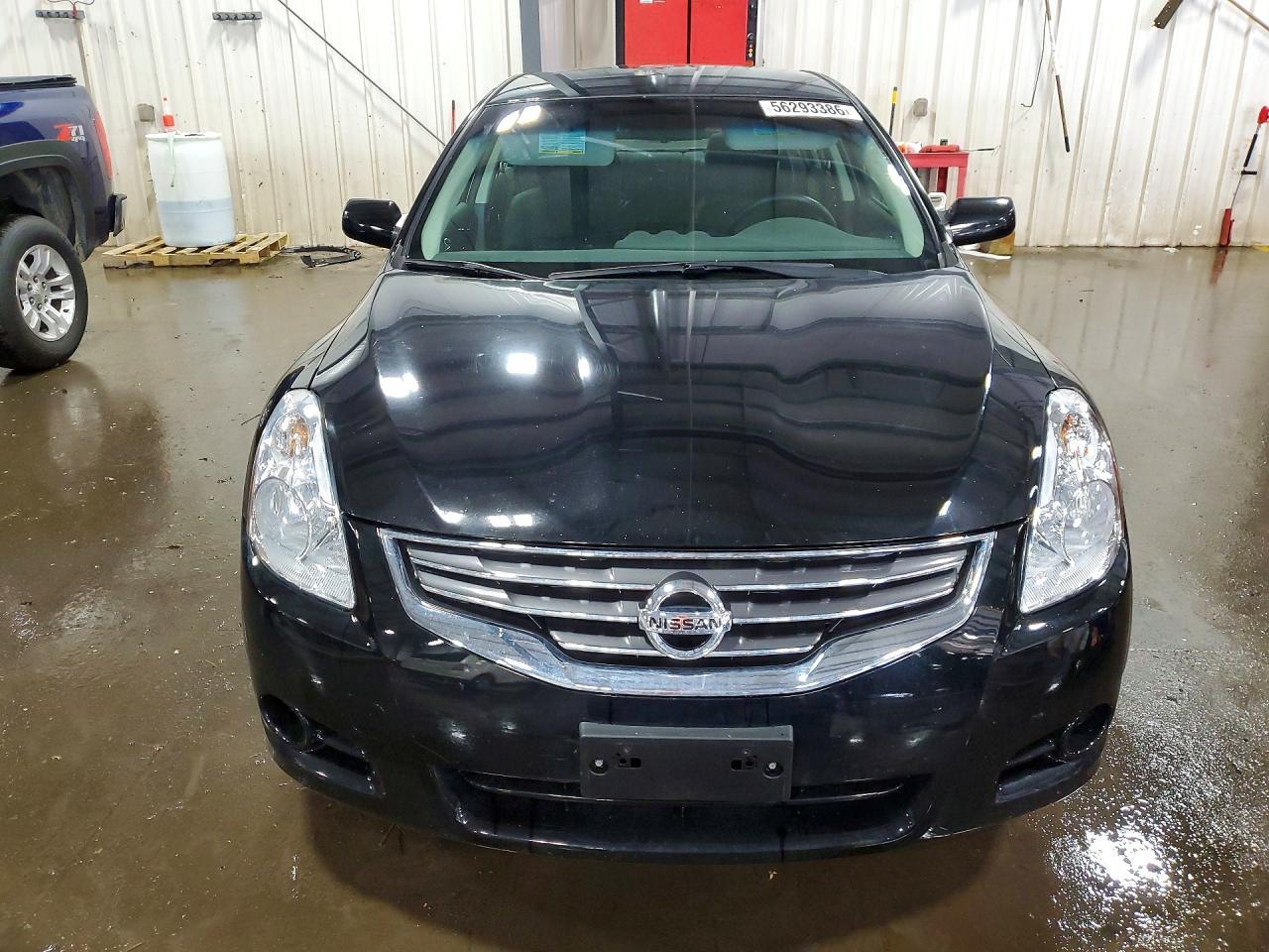 2010 Nissan Altima 2.5 - Image 5