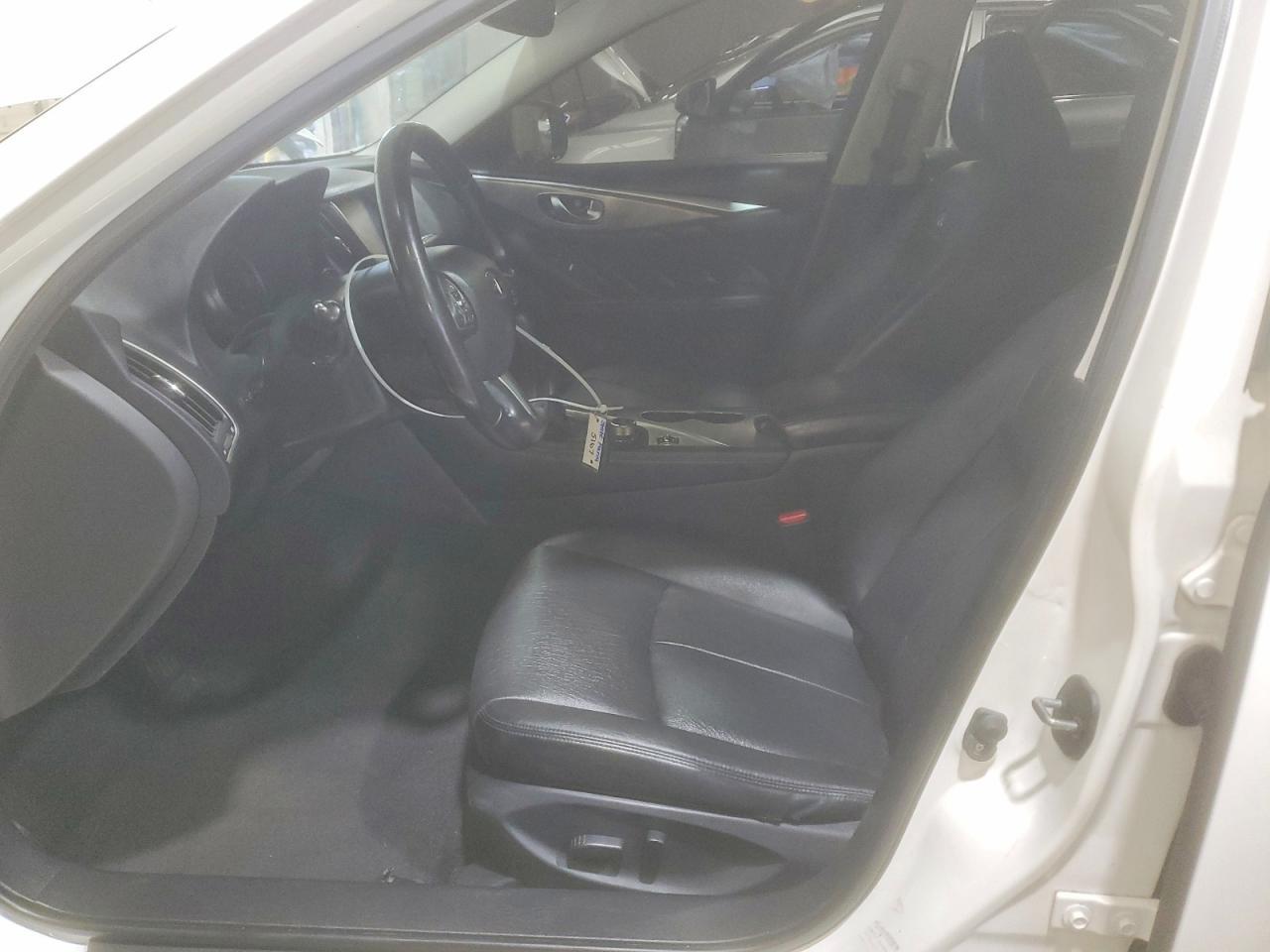 2014 Infiniti Q50 Premium - Image 7