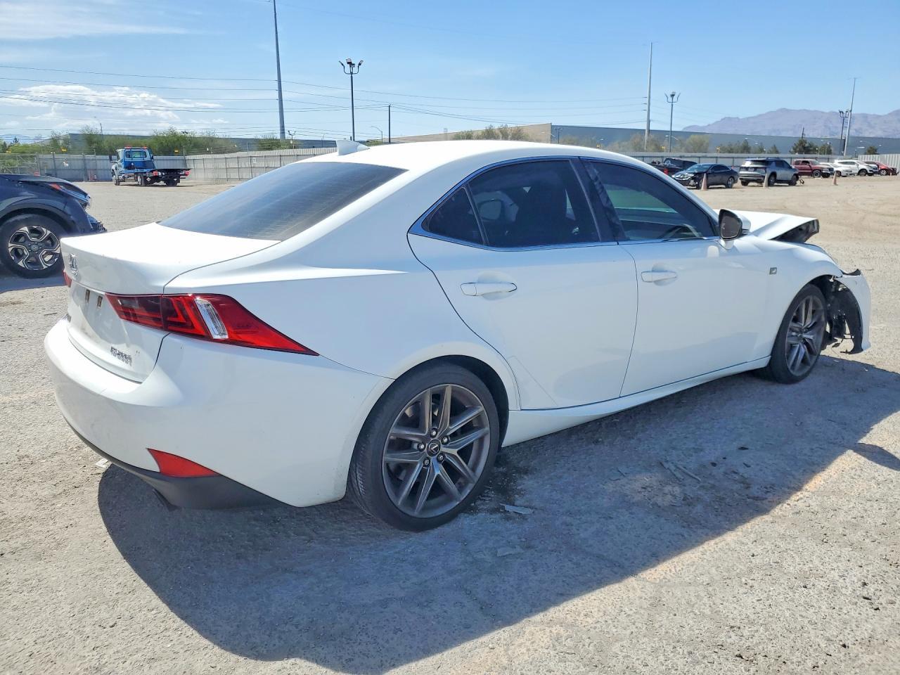 2016 Lexus Is 200T - Image 3