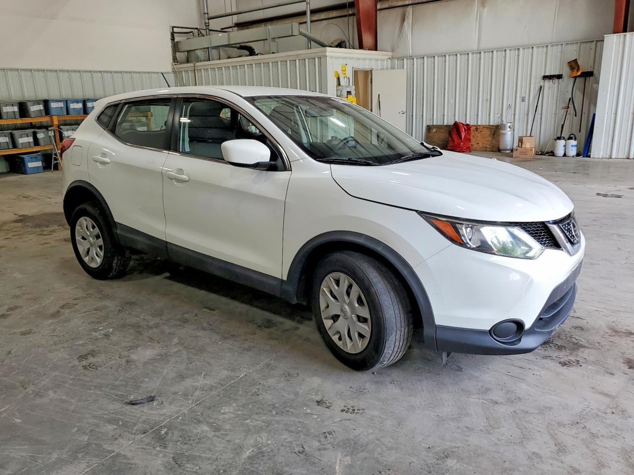 2018 Nissan Rogue Sport S - Image 4