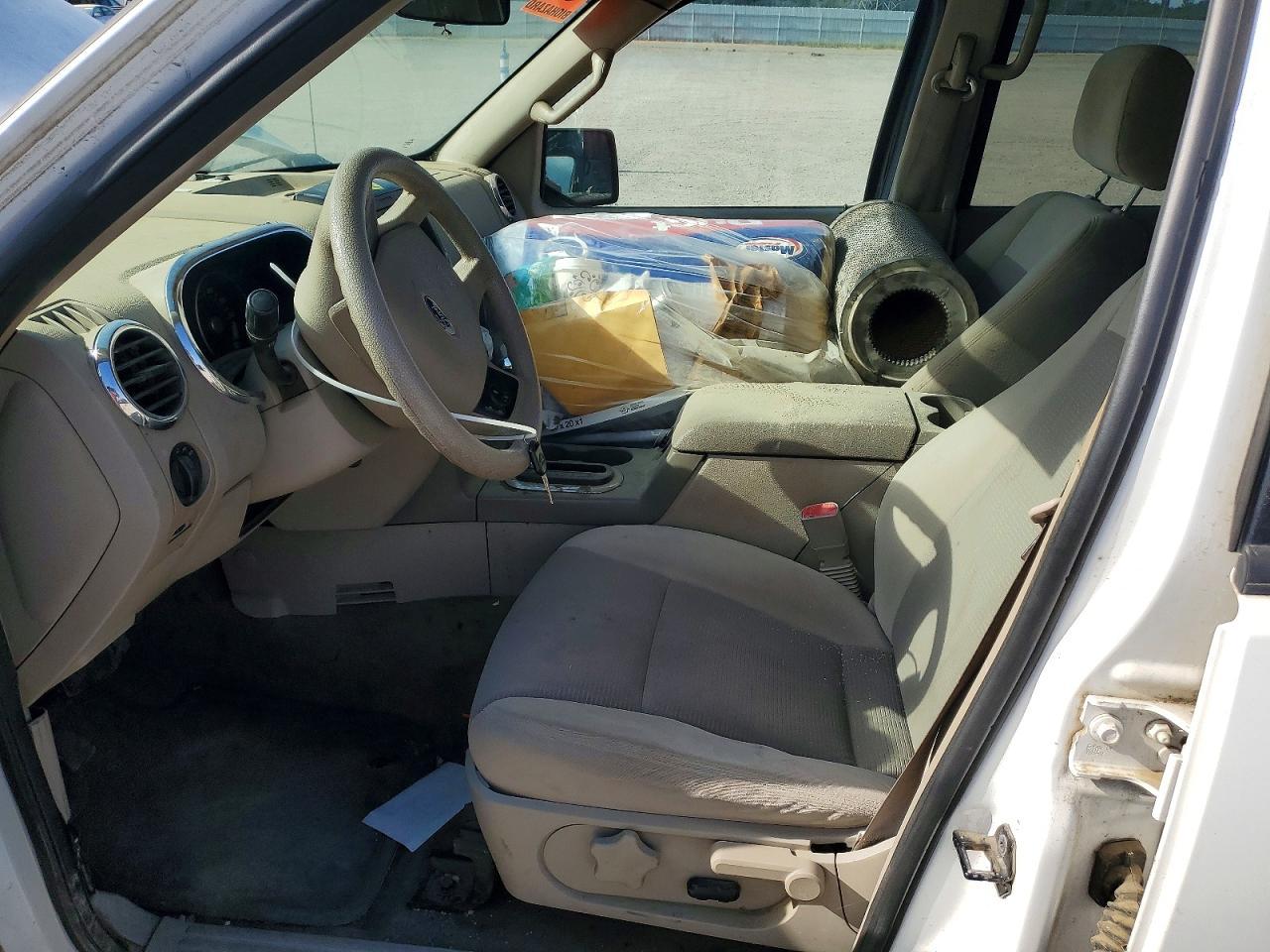 2007 Ford Explorer Xlt - Image 7