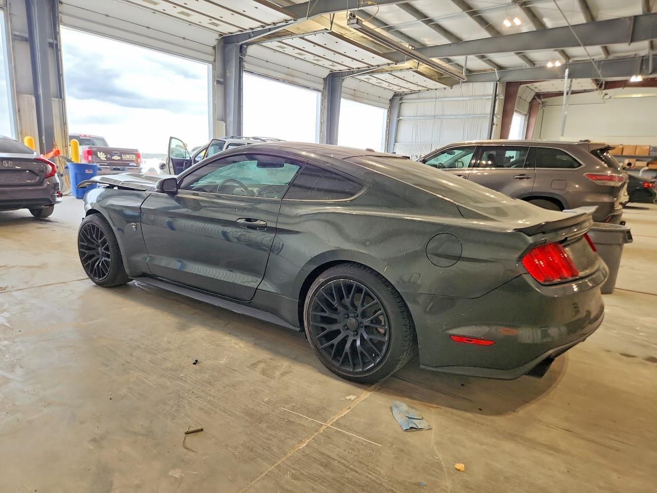 2015 Ford Mustang - Image 2