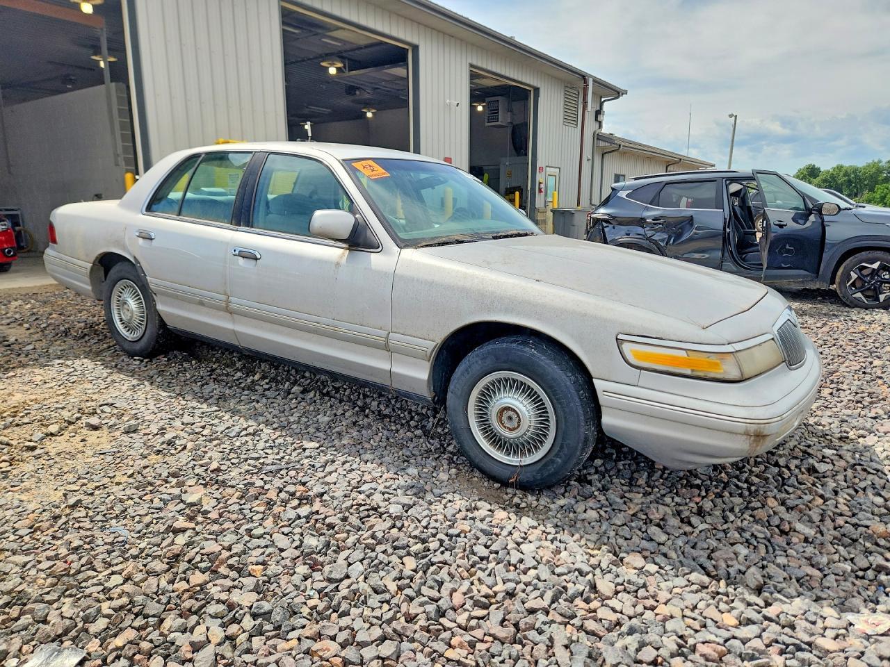 1997 Mercury Grand Marquis Gs - Фото 4