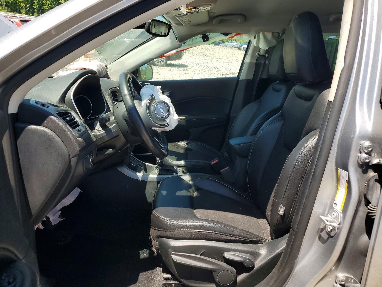 2019 Jeep Compass Latitude - Image 7