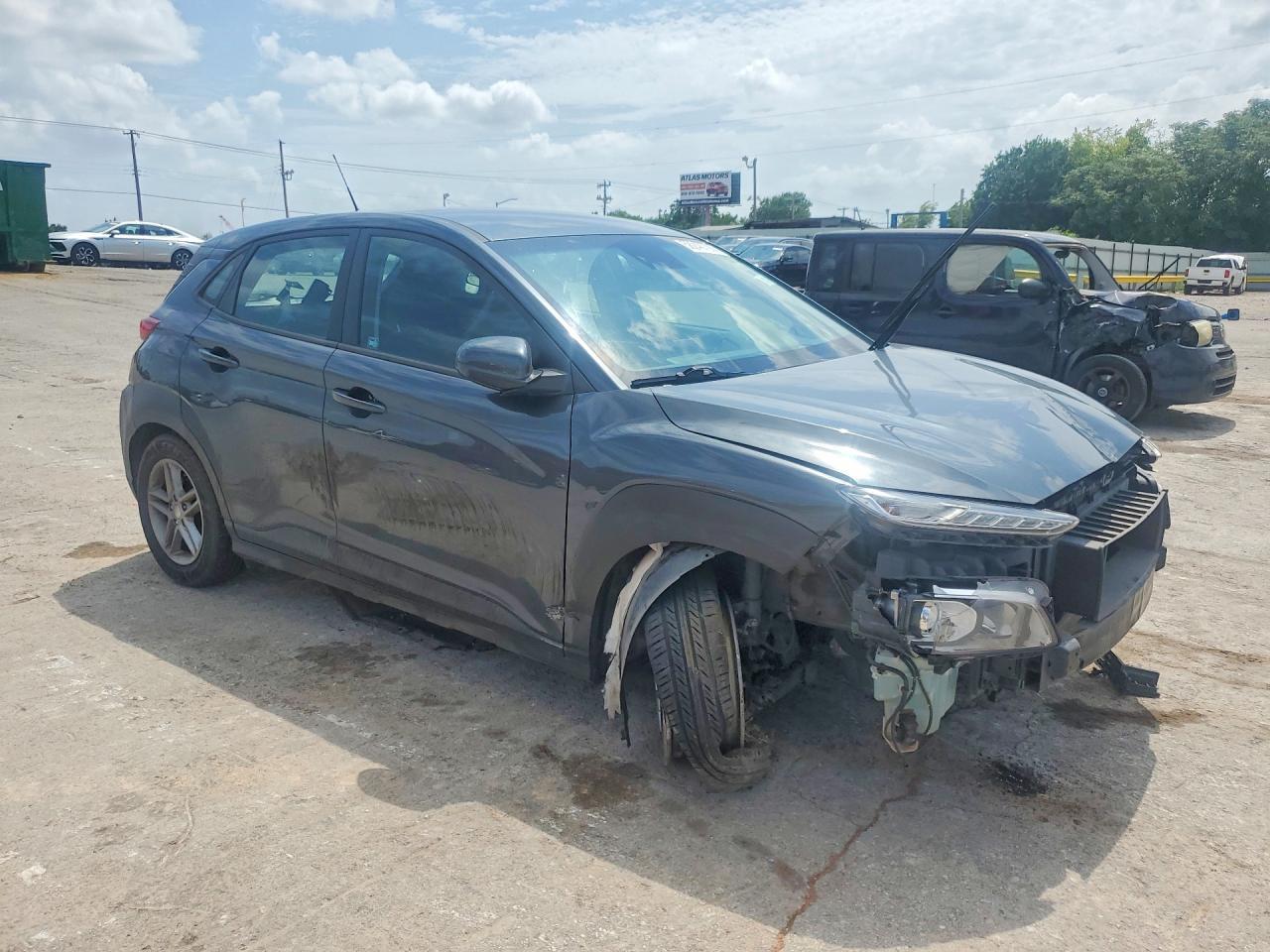 2021 Hyundai Kona Se - Фото 4
