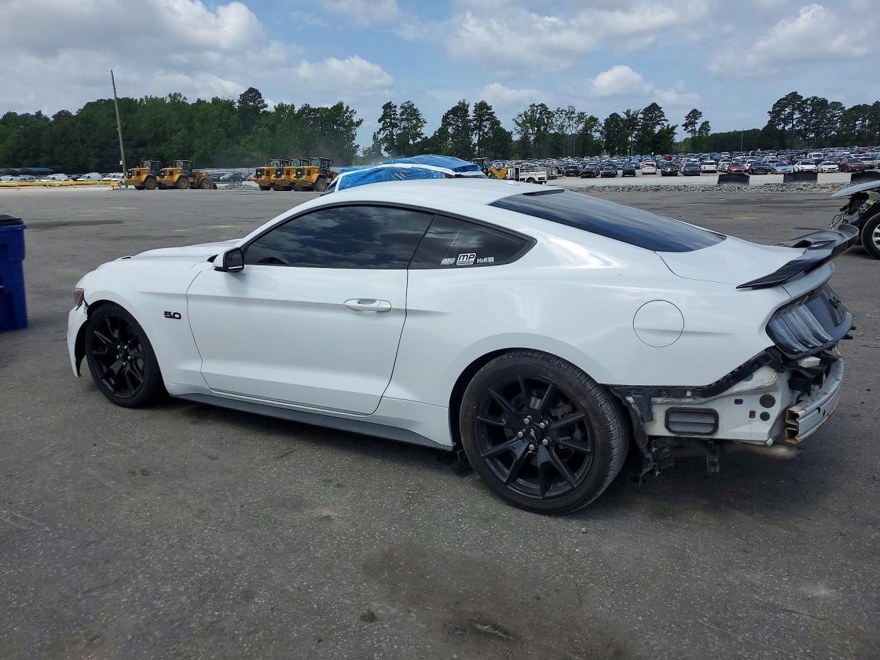2017 Ford Mustang Gt - Фото 2