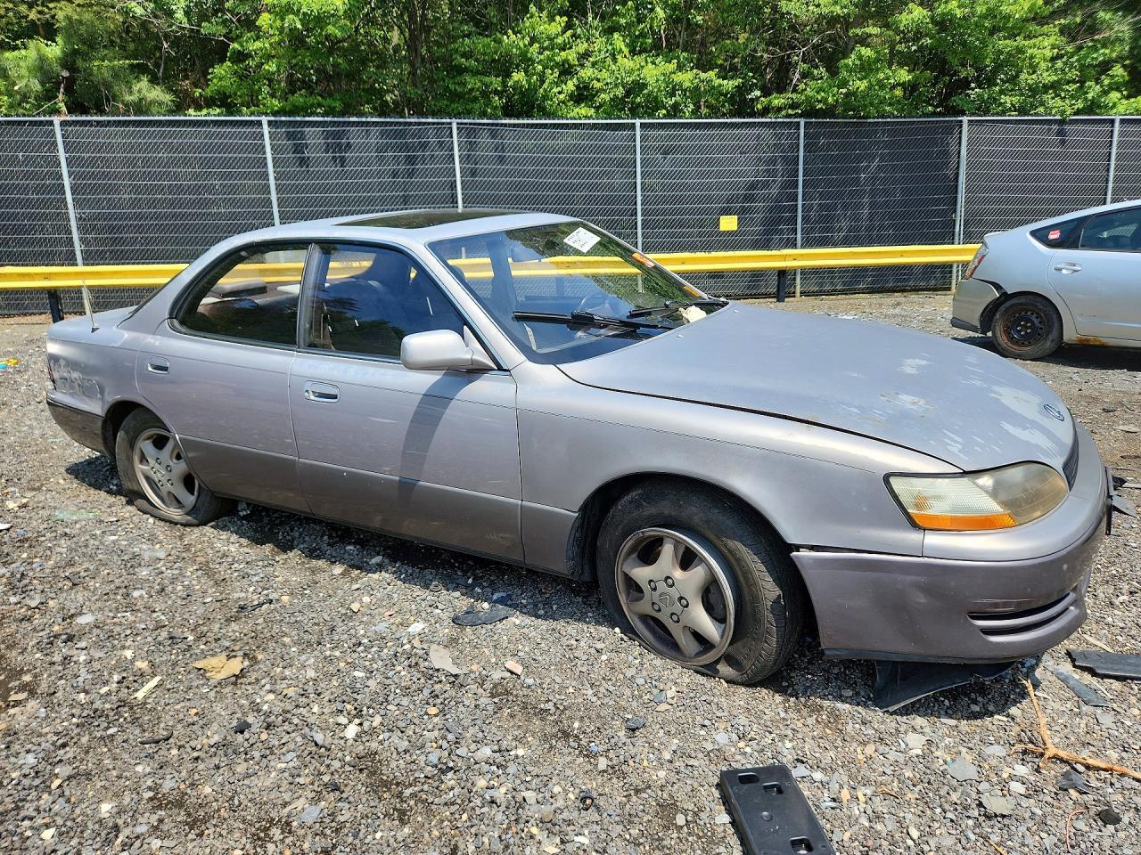 1996 Lexus Es 300 - Фото 4