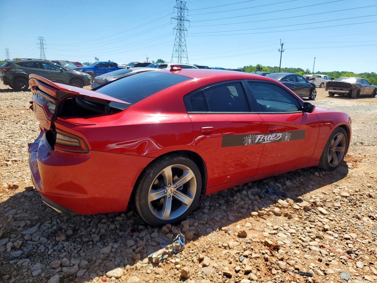 2017 Dodge Charger R - Image 3