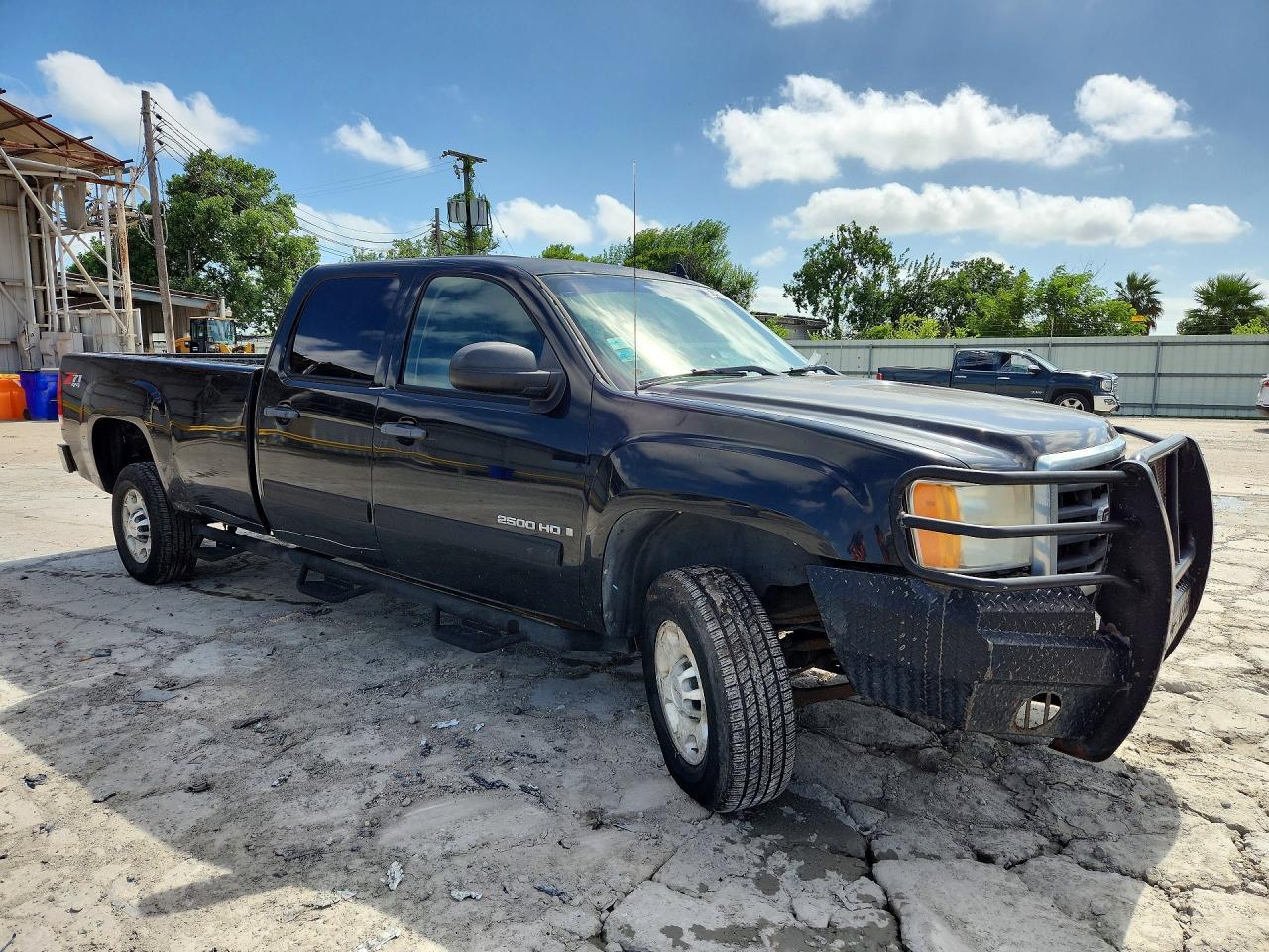2009 GMC Sierra K2500 Sle - Image 4