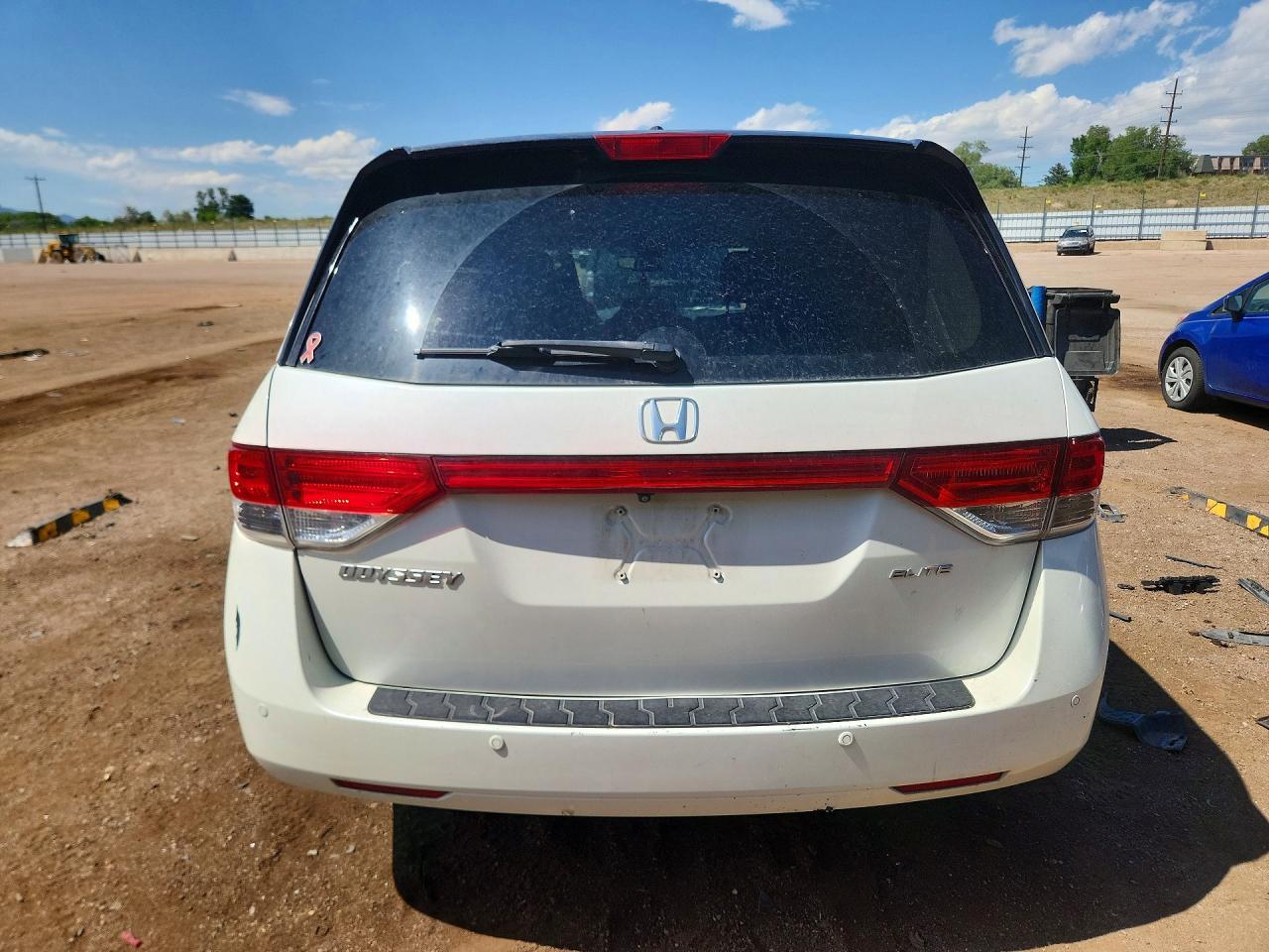 2014 Honda Odyssey Touring - Image 6