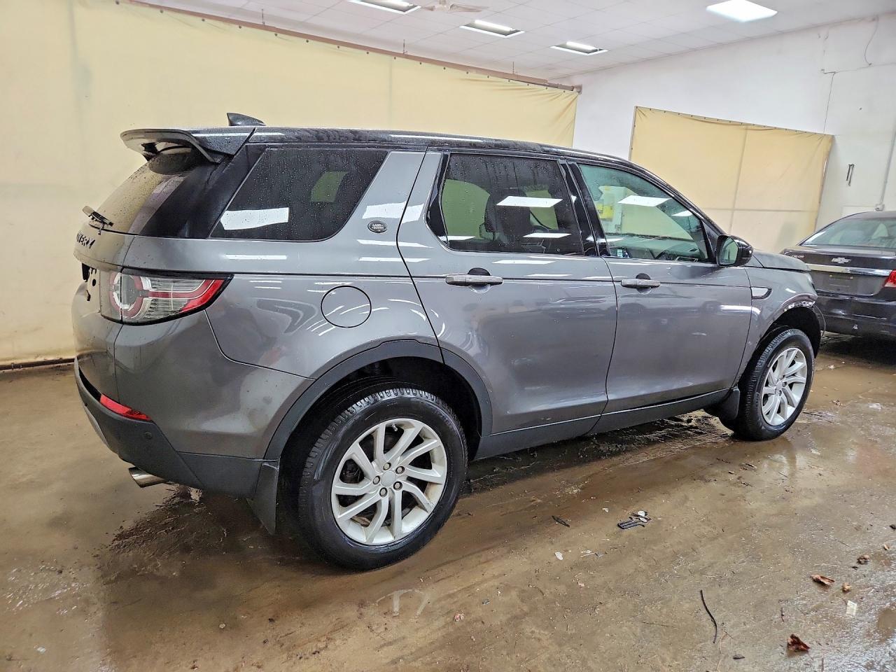 2017 Land Rover Discovery Sport Hse - Image 3