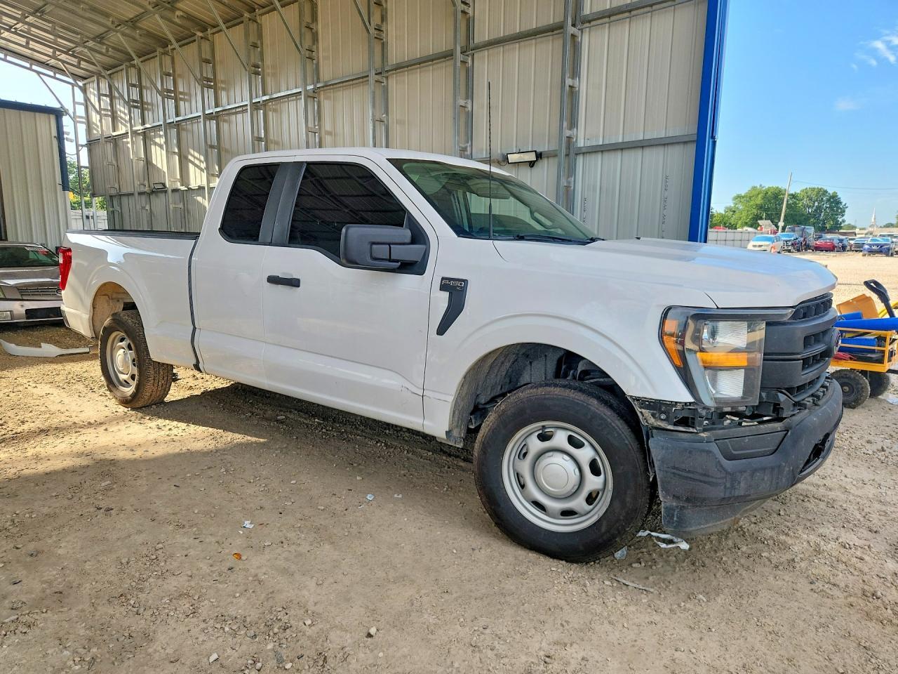 2022 Ford F150 Super Cab - Фото 4