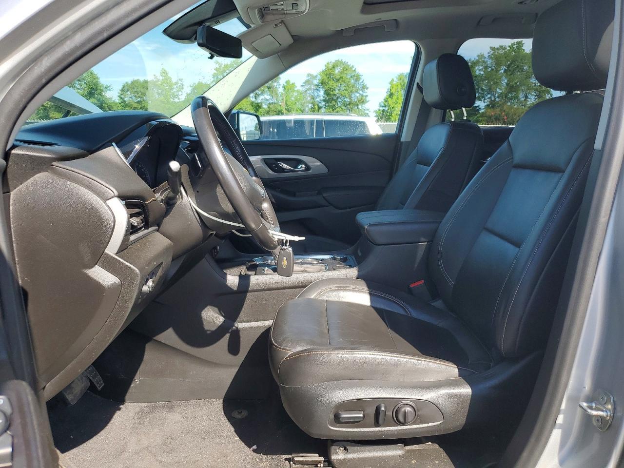 2020 Chevrolet Traverse Lt - Фото 7