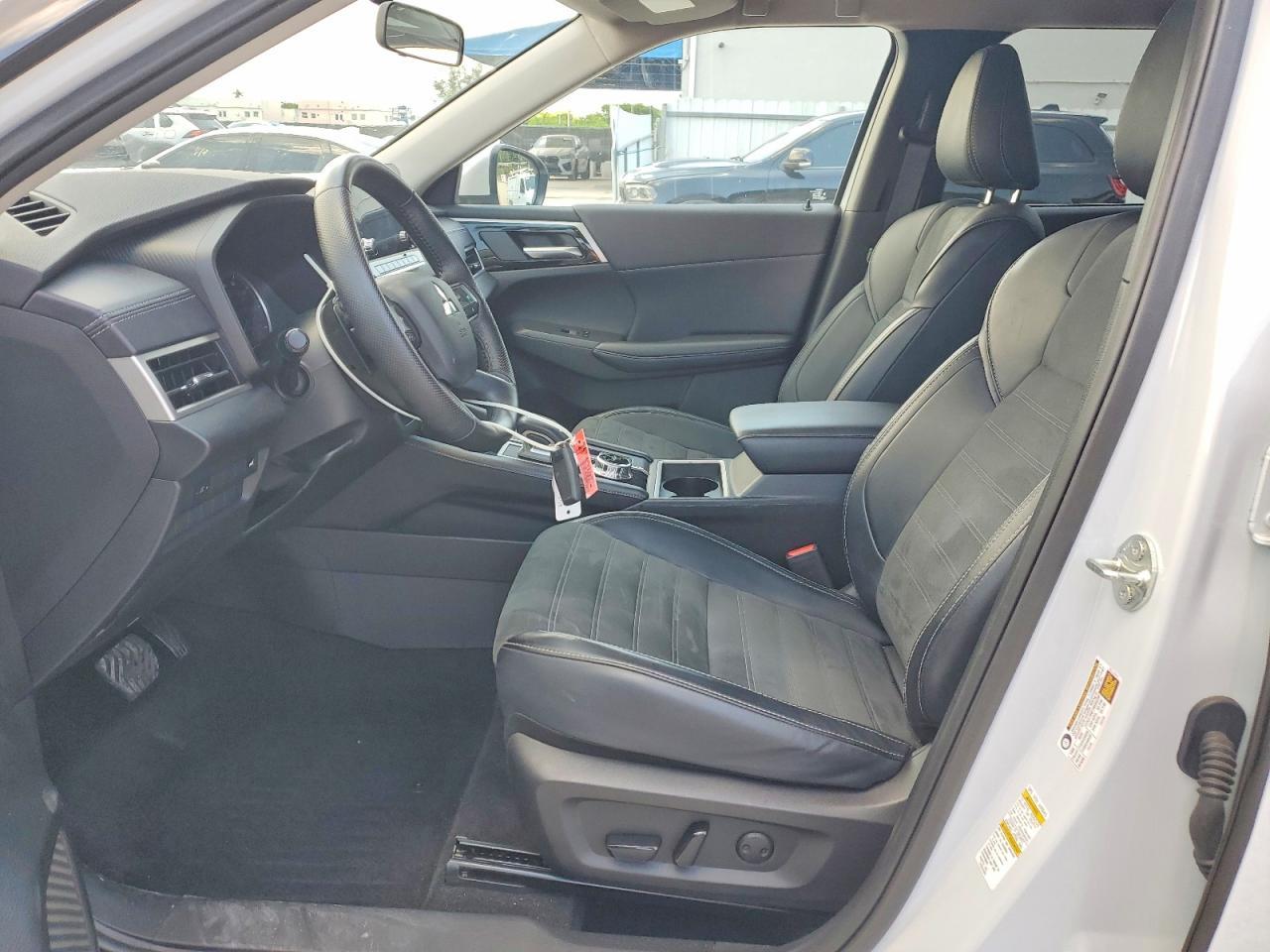 2024 Mitsubishi Outlander Se - Фото 7