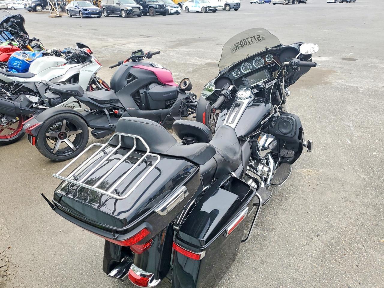 2014 Harley-Davidson Flhtk Electra Glide Ultra Limited - Фото 6