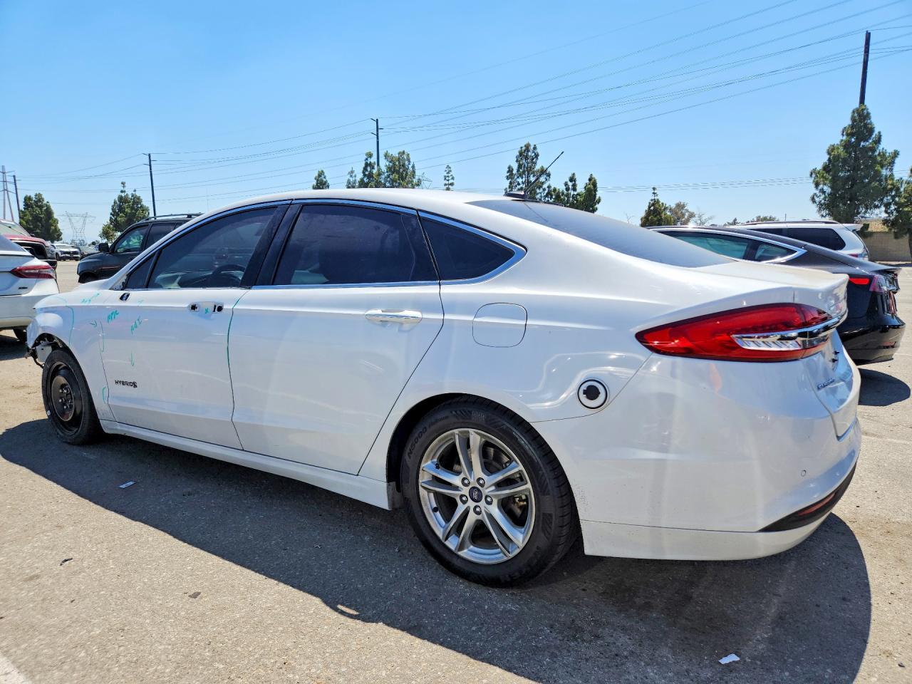 2018 Ford Fusion Se Hybrid - Фото 2