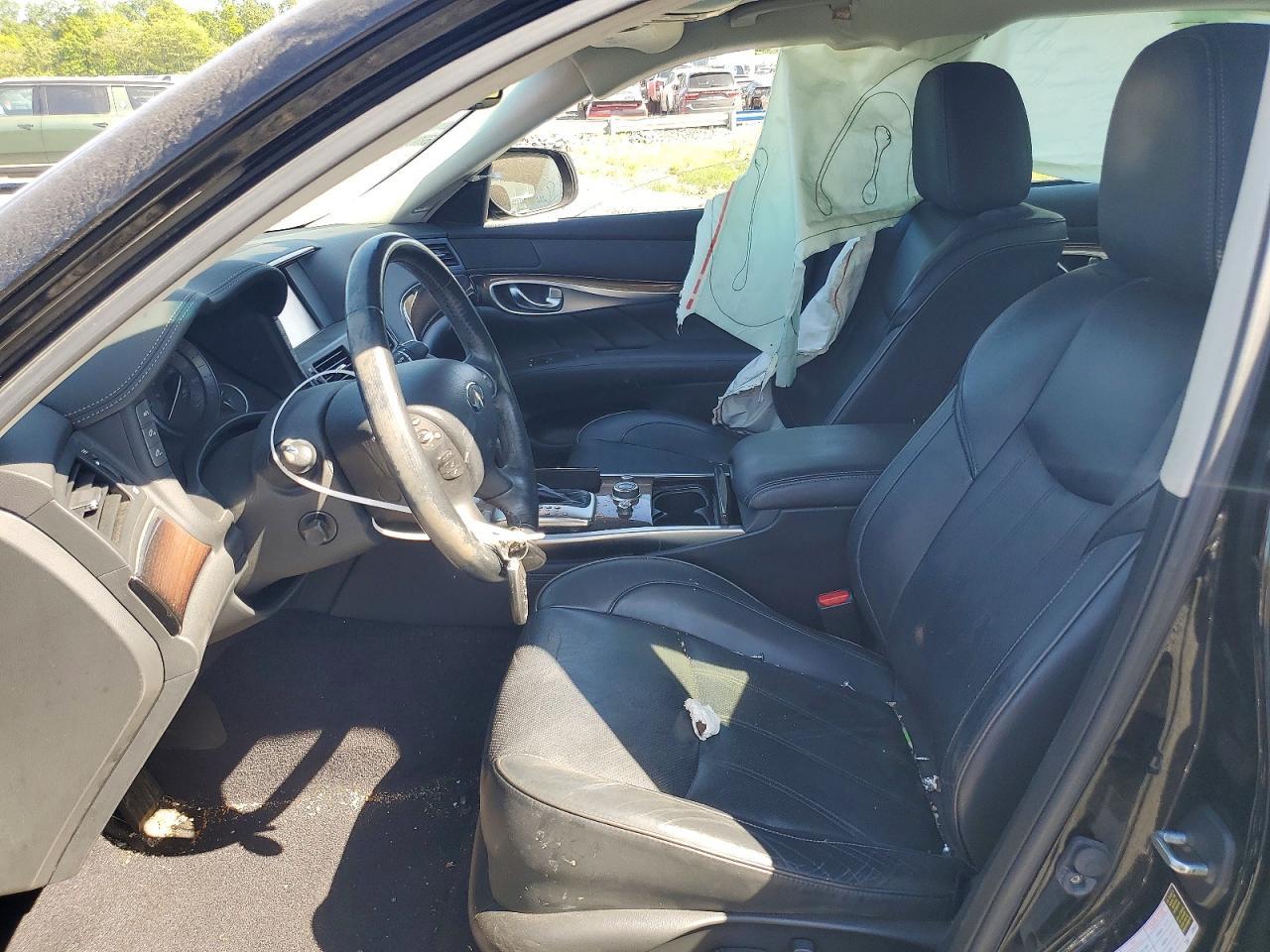 2015 Infiniti Q70L 3.7 - Фото 7