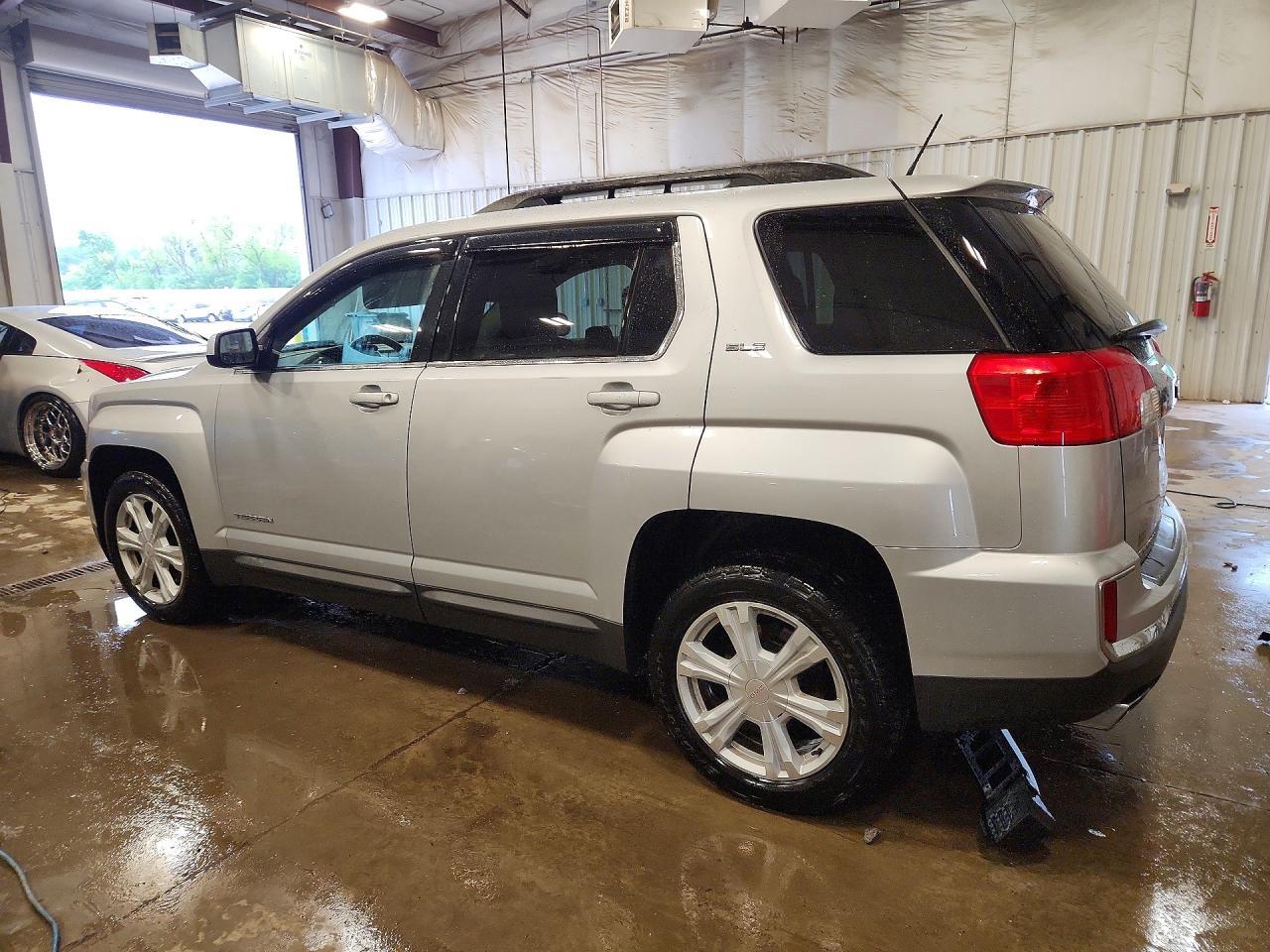 2017 GMC Terrain Sle - Image 2