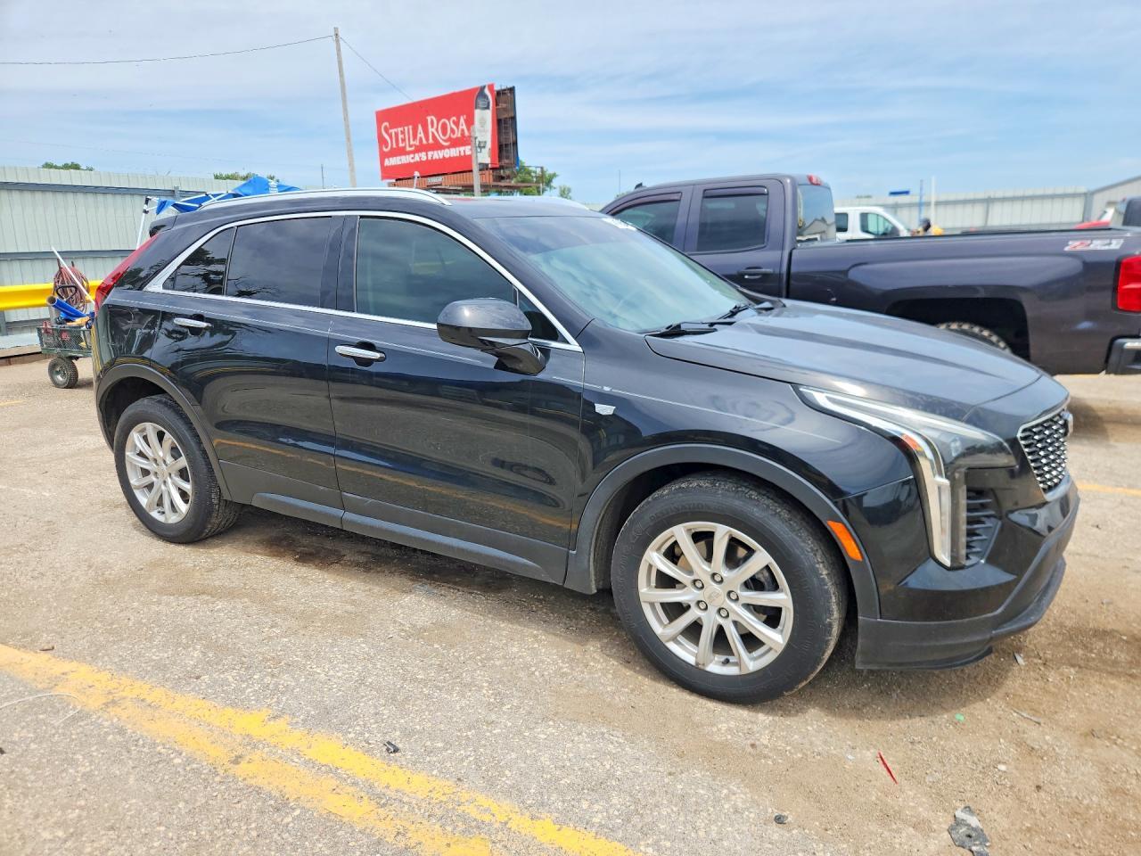 2019 Cadillac Xt4 Luxury - Image 4