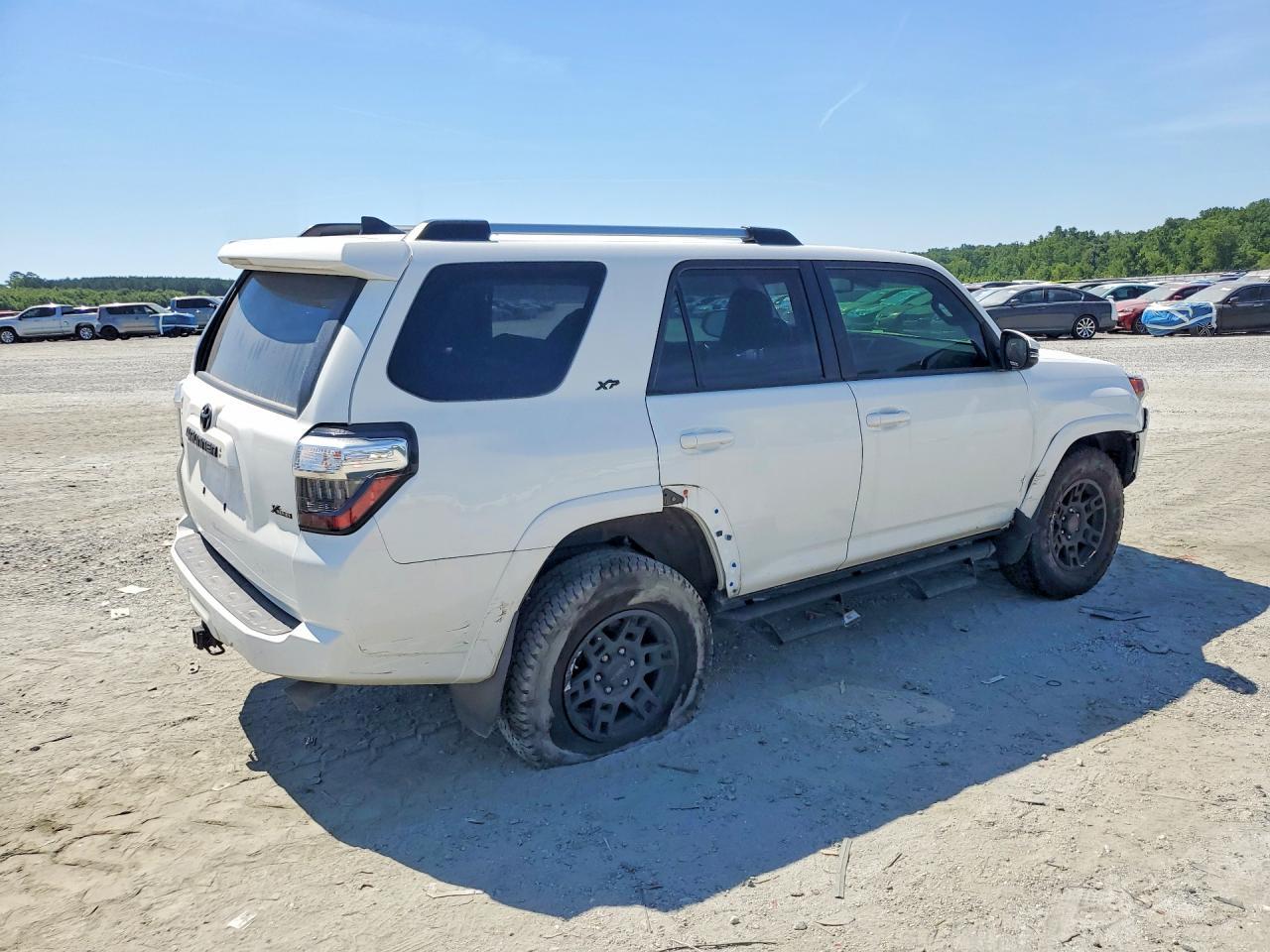 2023 Toyota 4Runner Sr5 Premium - Фото 3