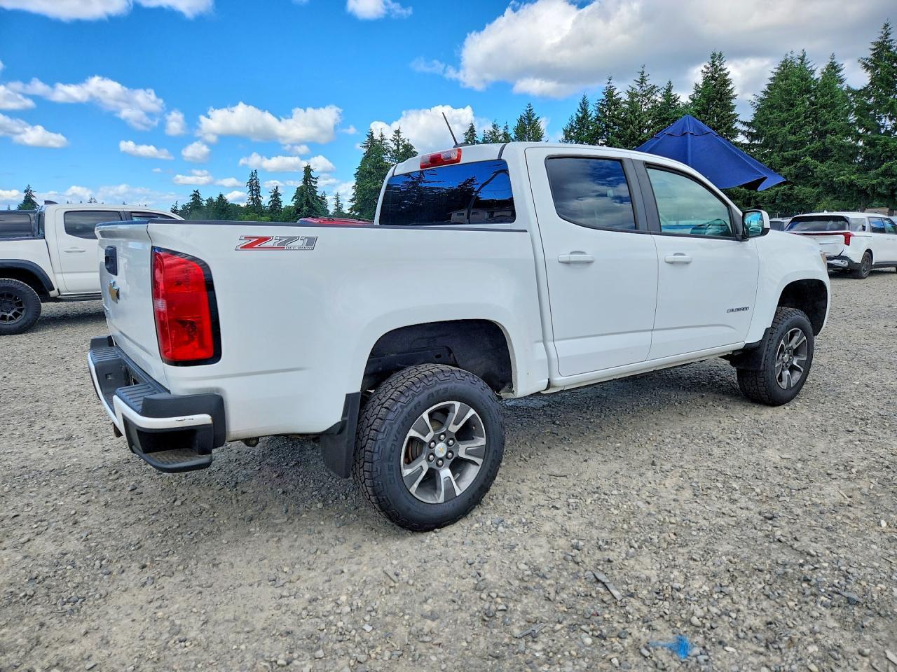2015 Chevrolet Colorado Z71 - Image 3