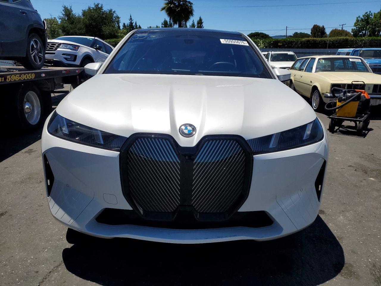 2026 BMW Ix xDrive45 - Фото 5
