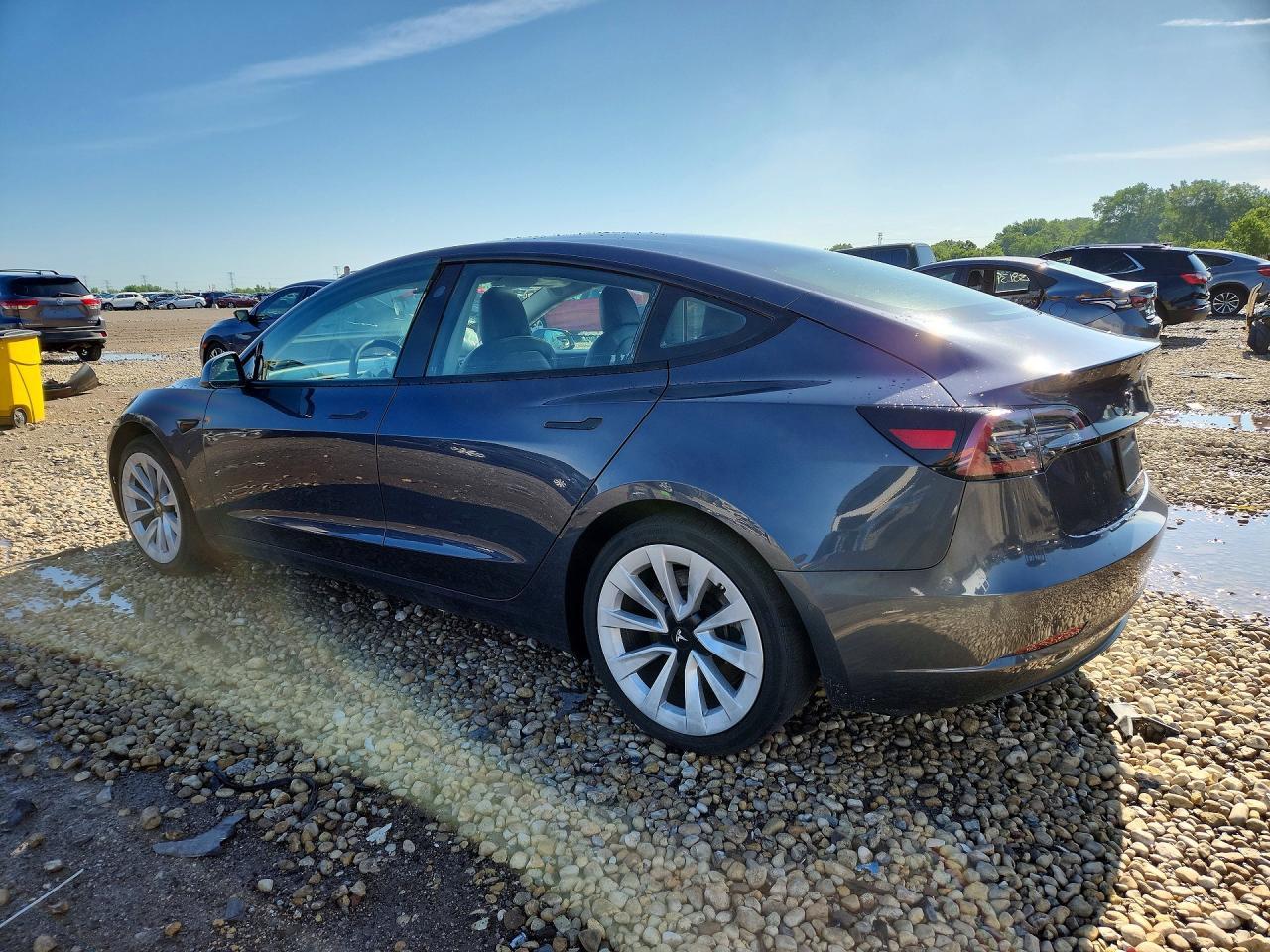 2021 Tesla Model 3 - Image 2