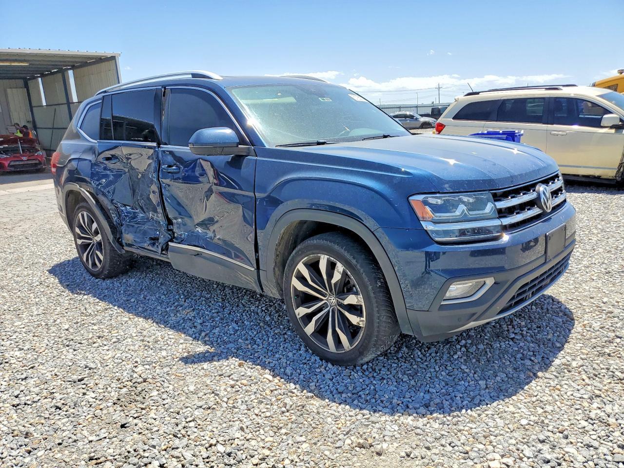 2019 Volkswagen Atlas Sel Premium - Image 4