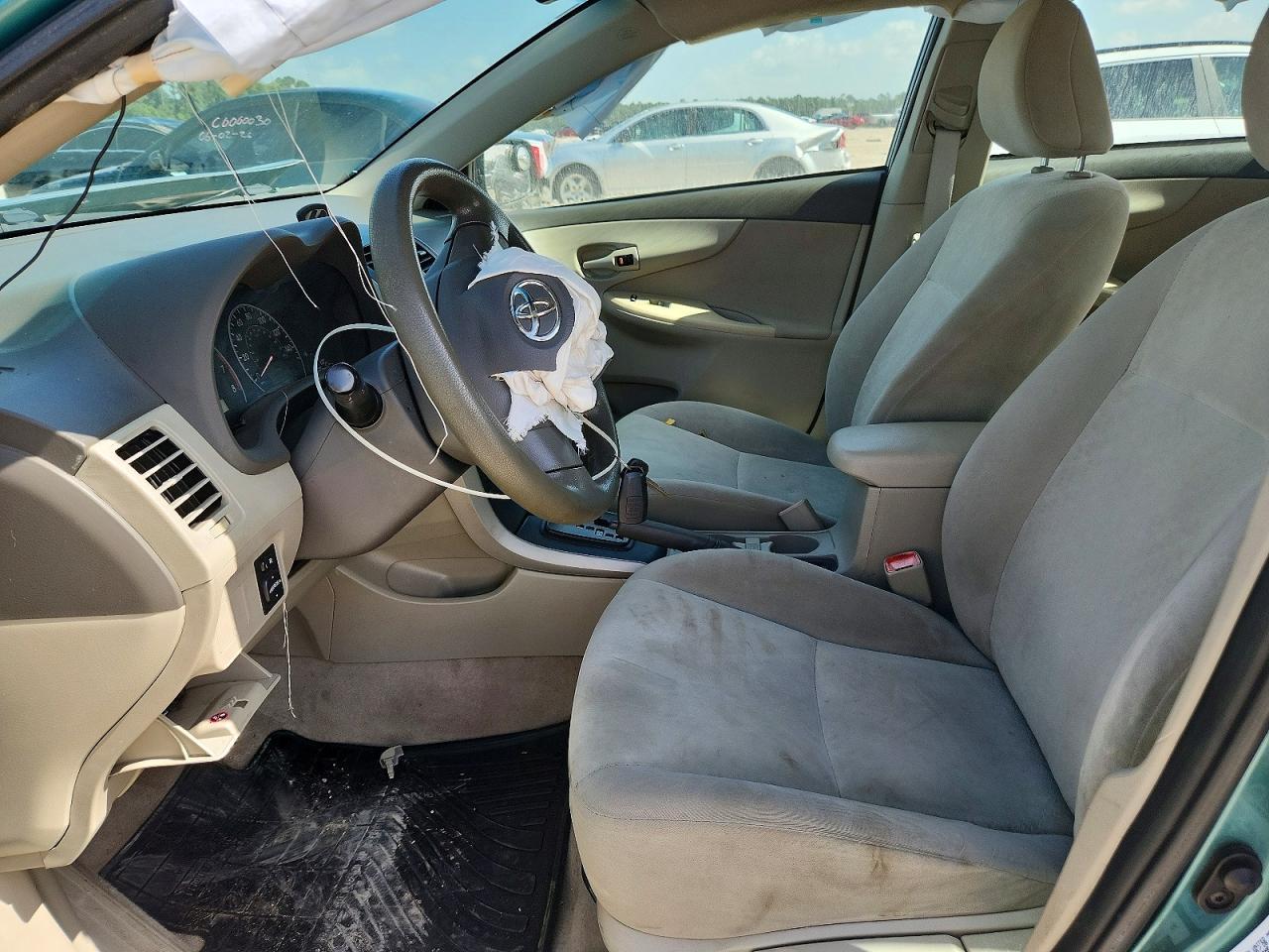 2009 Toyota Corolla Le - Фото 7
