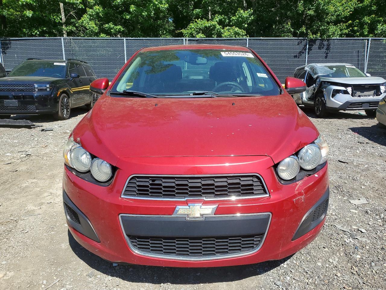 2016 Chevrolet Sonic Lt - Фото 5