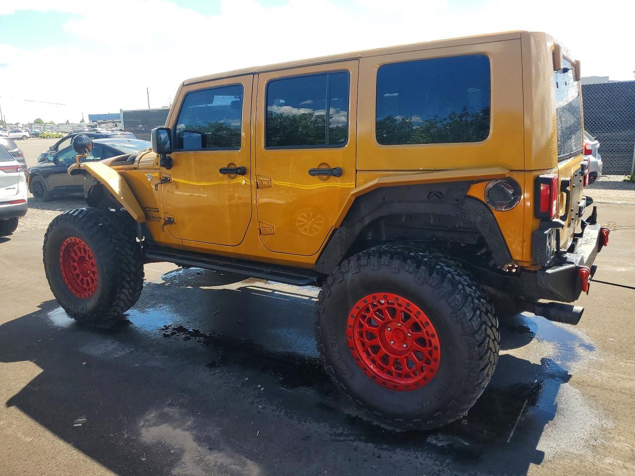 2014 Jeep Wrangler Unlimited Sport - Image 2