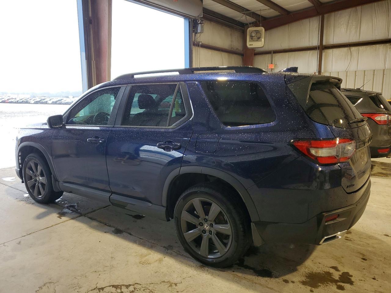 2023 Honda Pilot Sport - Фото 2