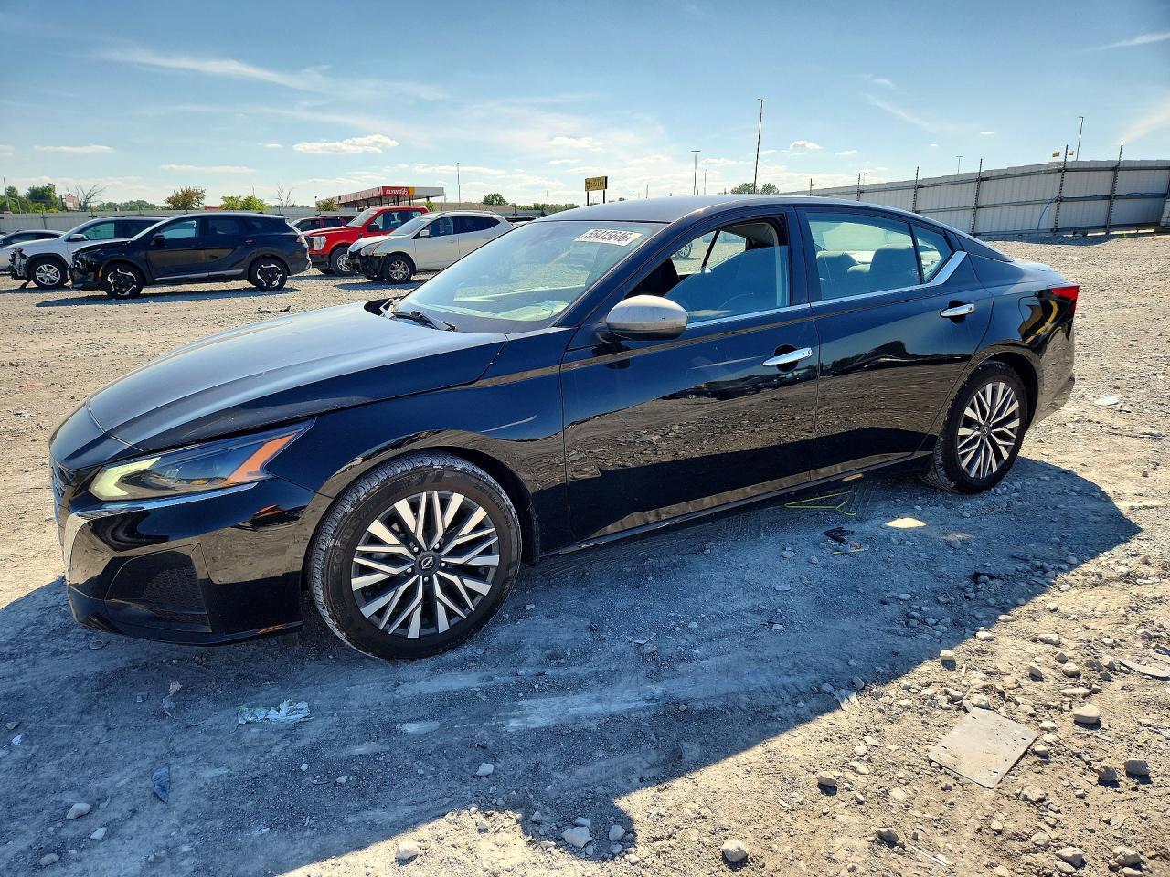 2024 Nissan Altima Sv
