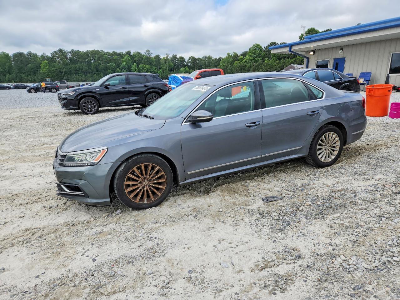 2016 Volkswagen Passat Se