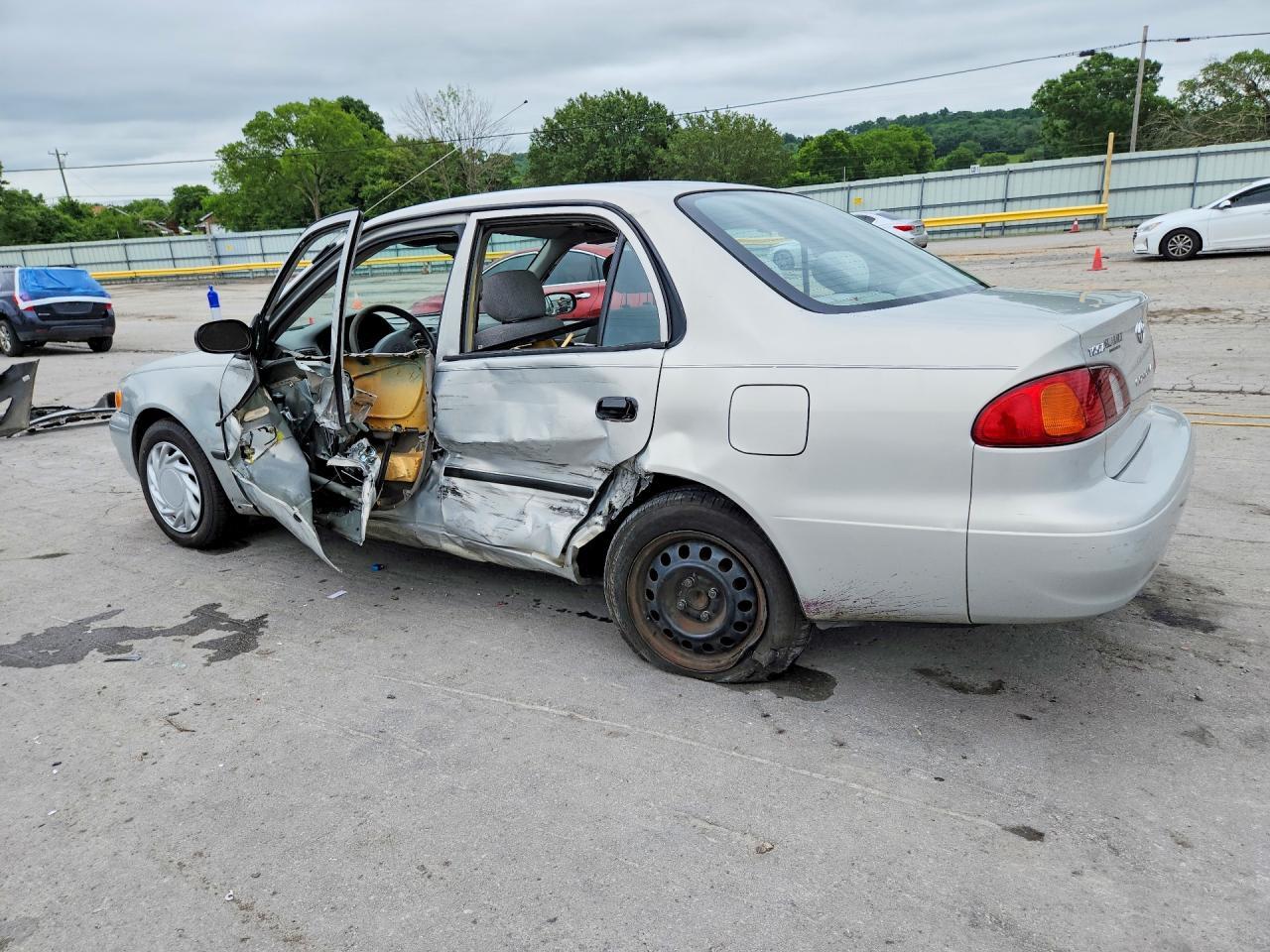 1999 Toyota Corolla Ve - Image 2