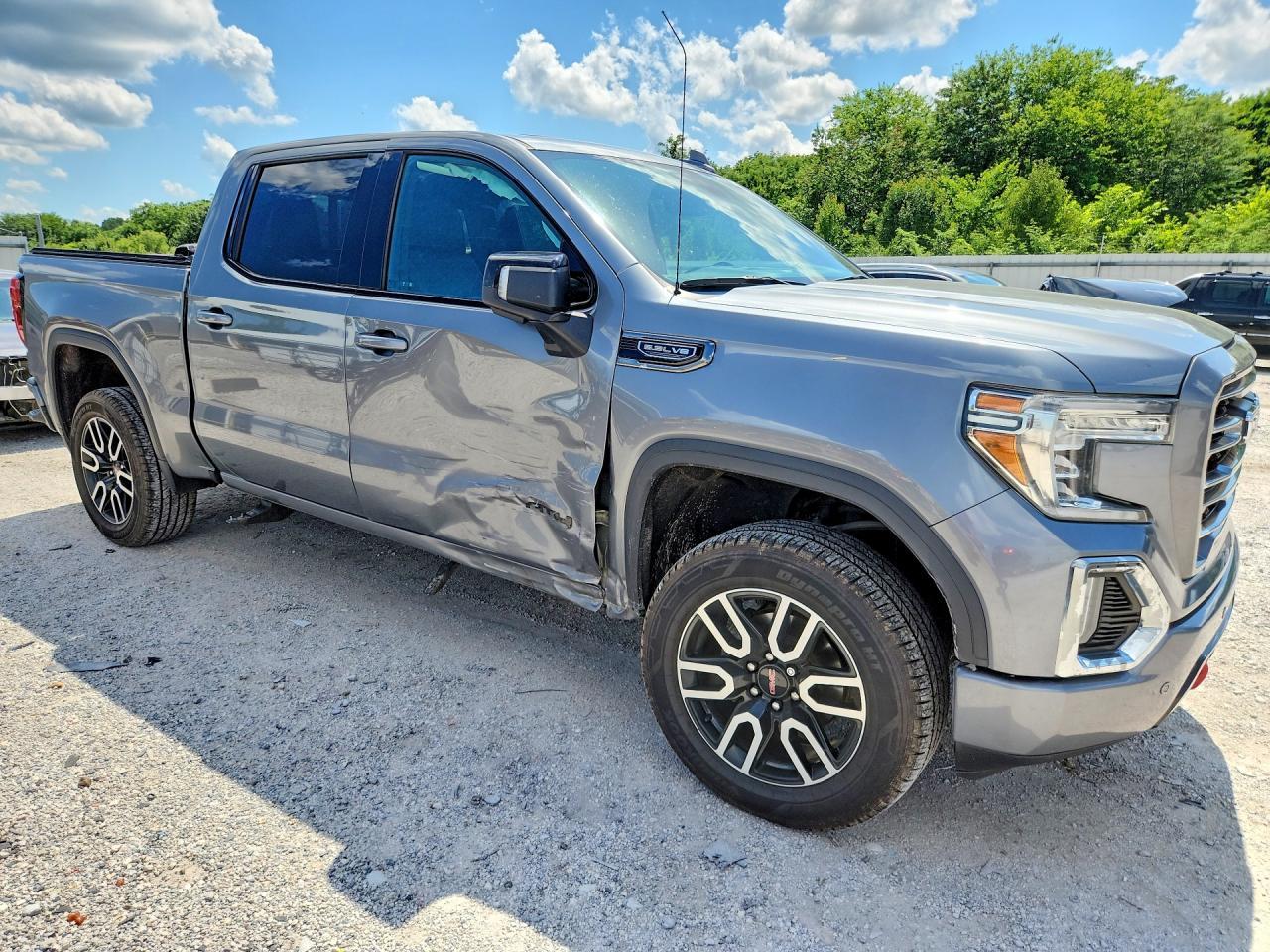2020 GMC Sierra K1500 At4 - Фото 4