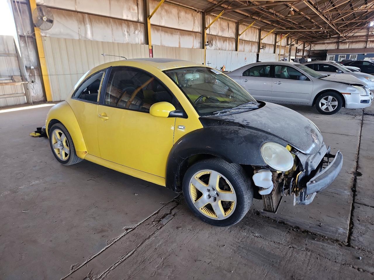 2002 Volkswagen New Beetle Gls - Image 4