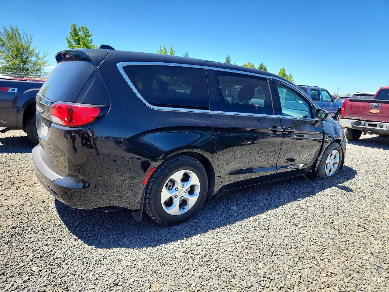 2017 Chrysler Pacifica Lx - Фото 3
