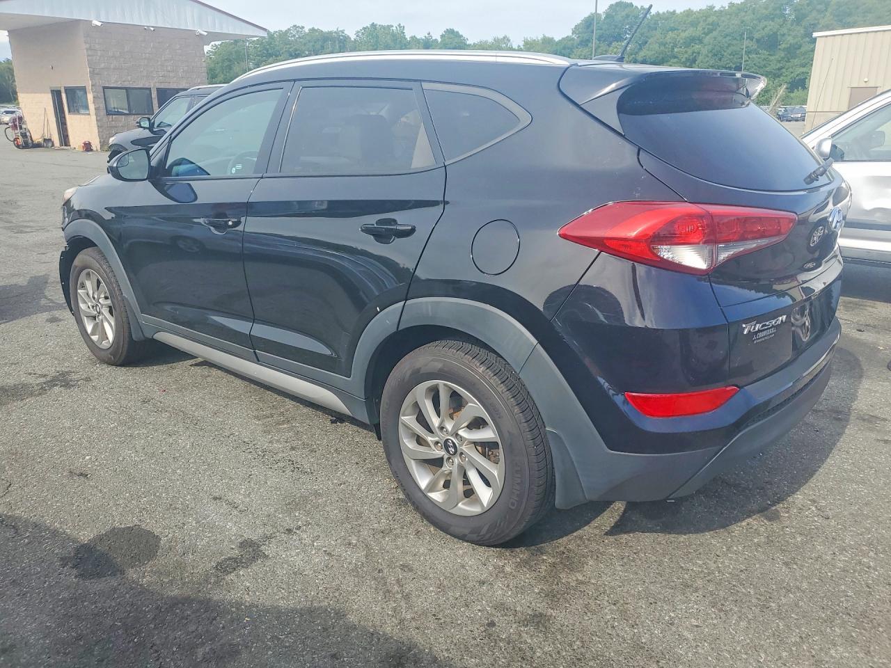 2017 Hyundai Tucson Se - Фото 2
