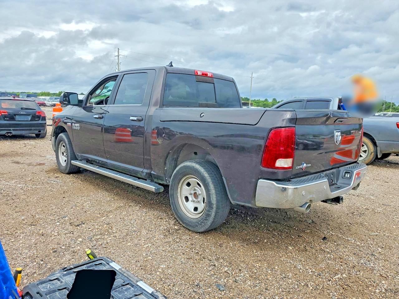 2017 Ram 1500 Slt - Фото 2