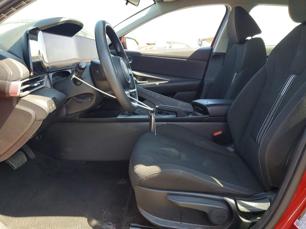 2024 Hyundai Elantra Sel - Фото 7