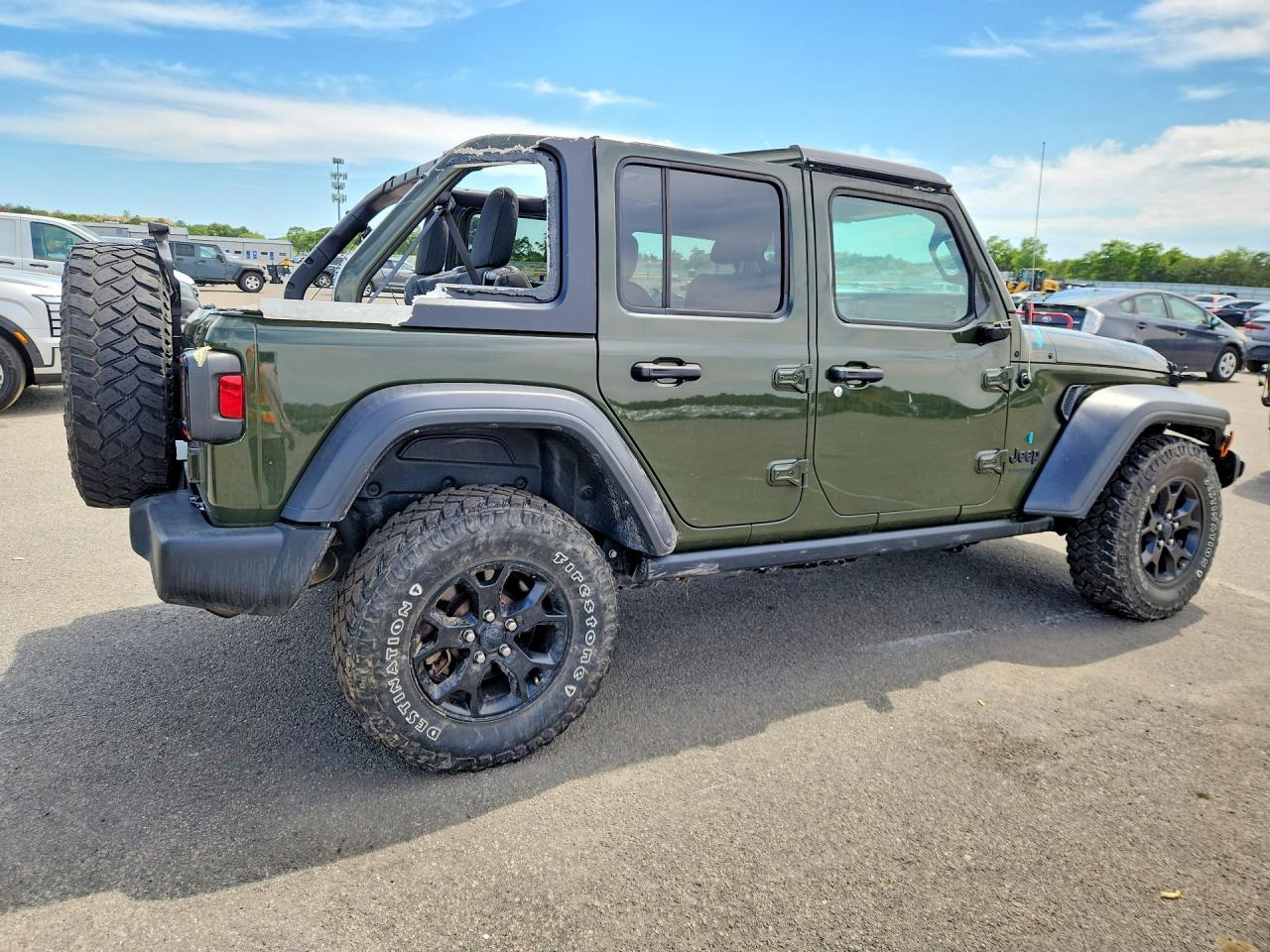 2021 Jeep Wrangler Unlimited Sport - Фото 3