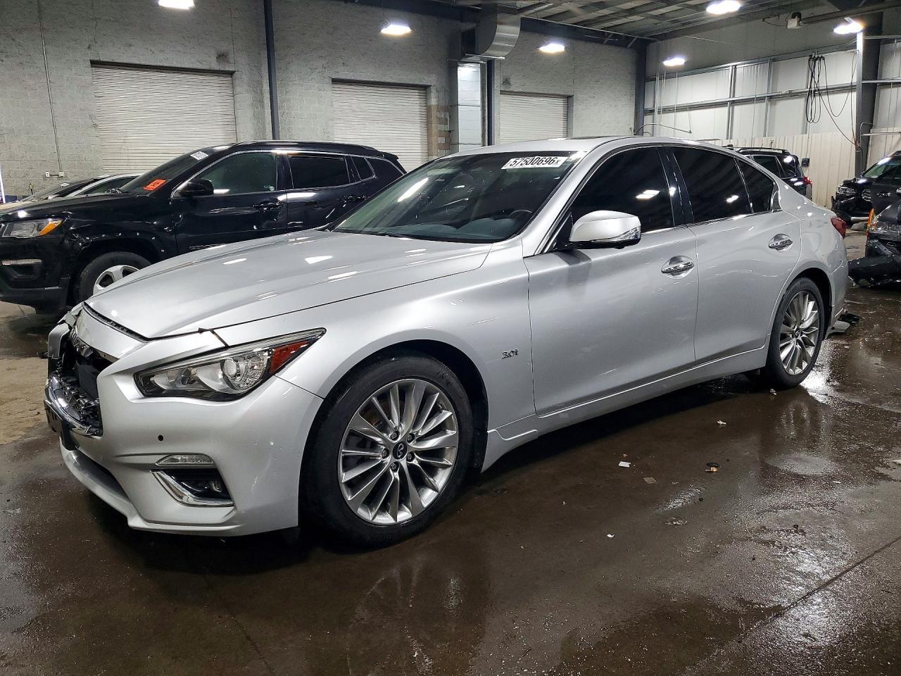 2018 Infiniti Q50 3.0T Luxe