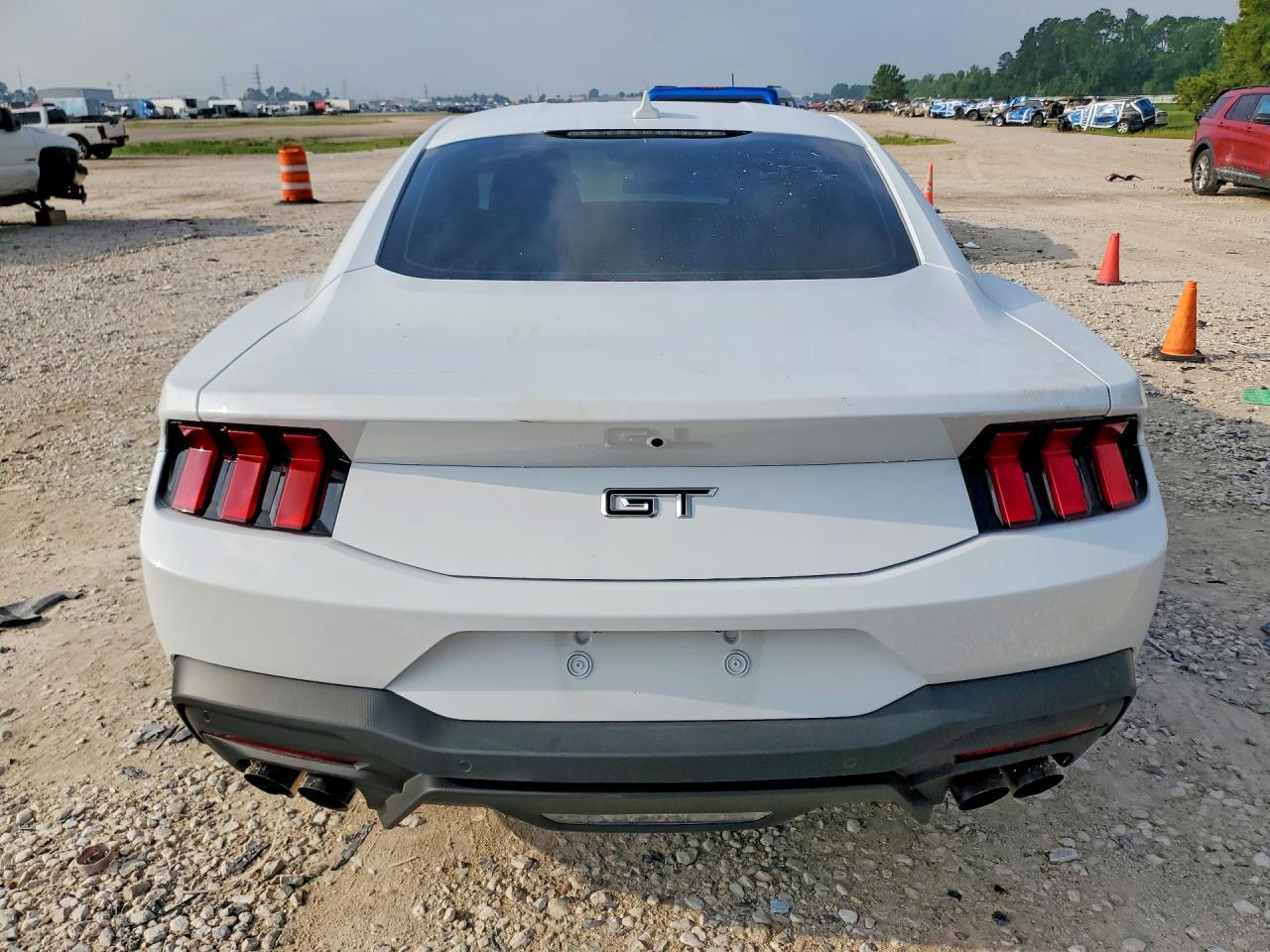 2026 Ford Mustang Gt - Фото 6