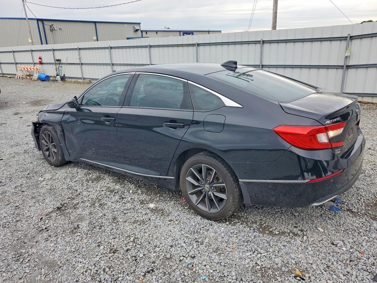 2021 Honda Accord Se - Фото 2