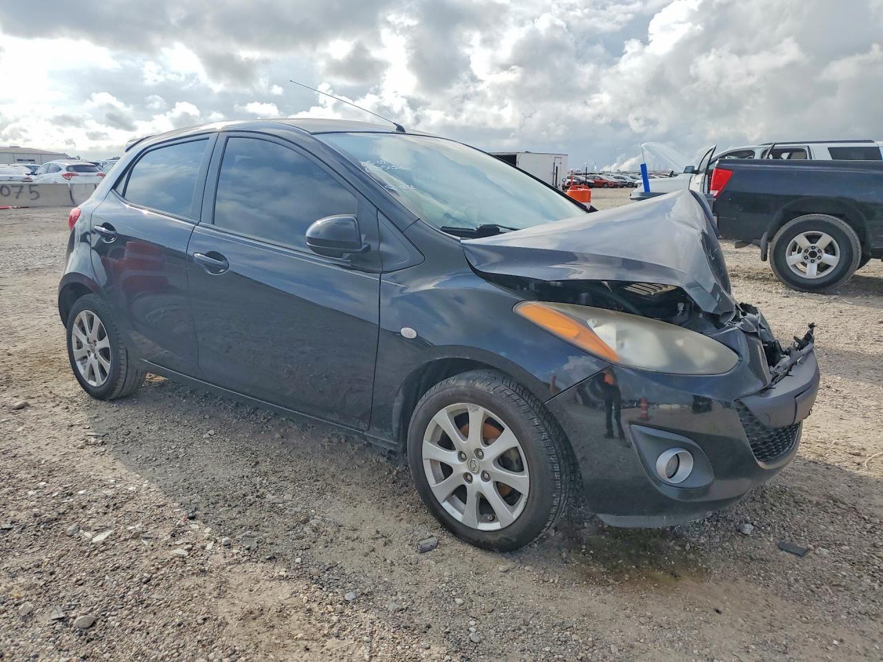 2011 Mazda Mazda2 - Фото 4