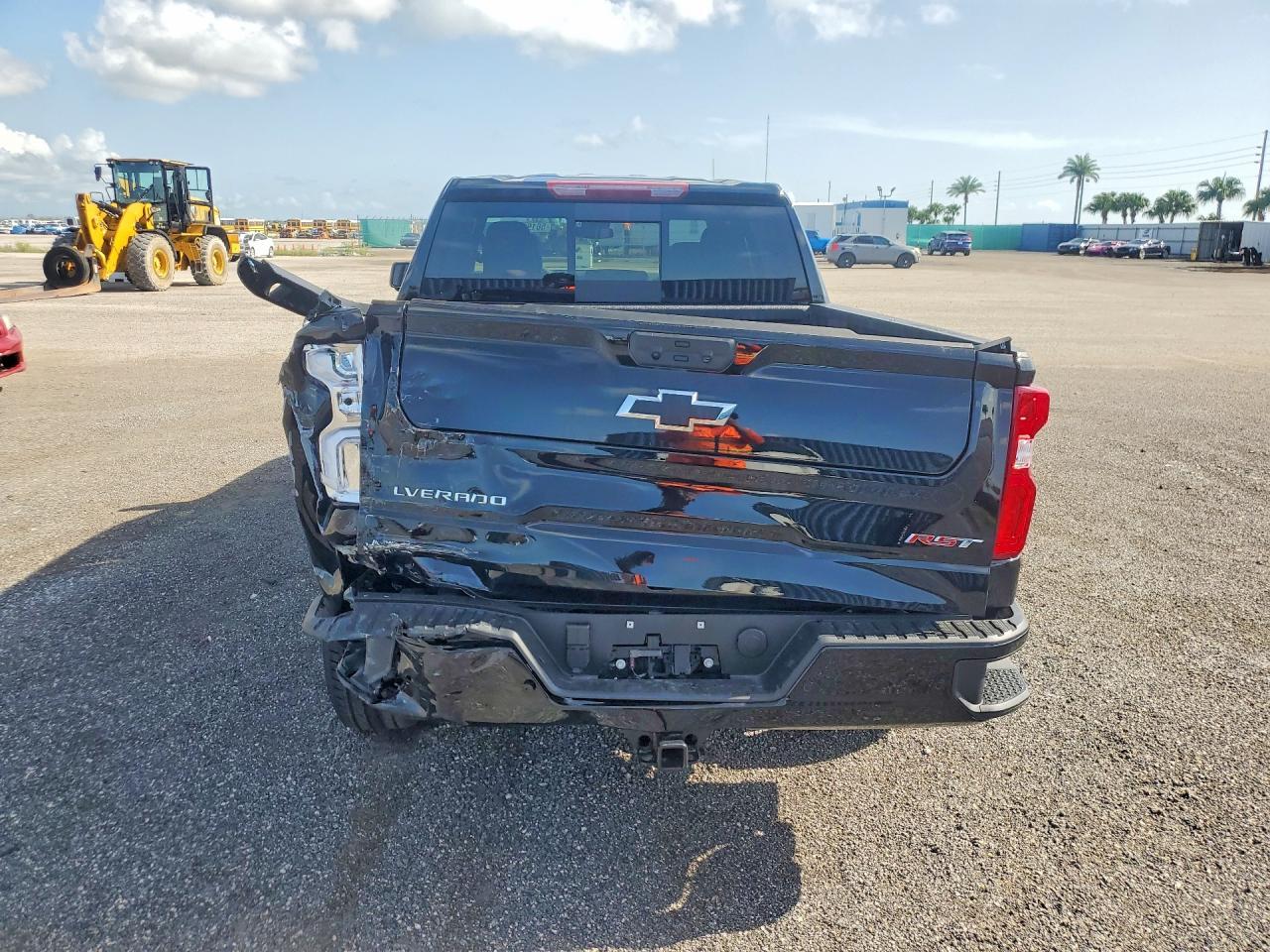 2026 Chevrolet Silverado K1500 Rst - Image 6
