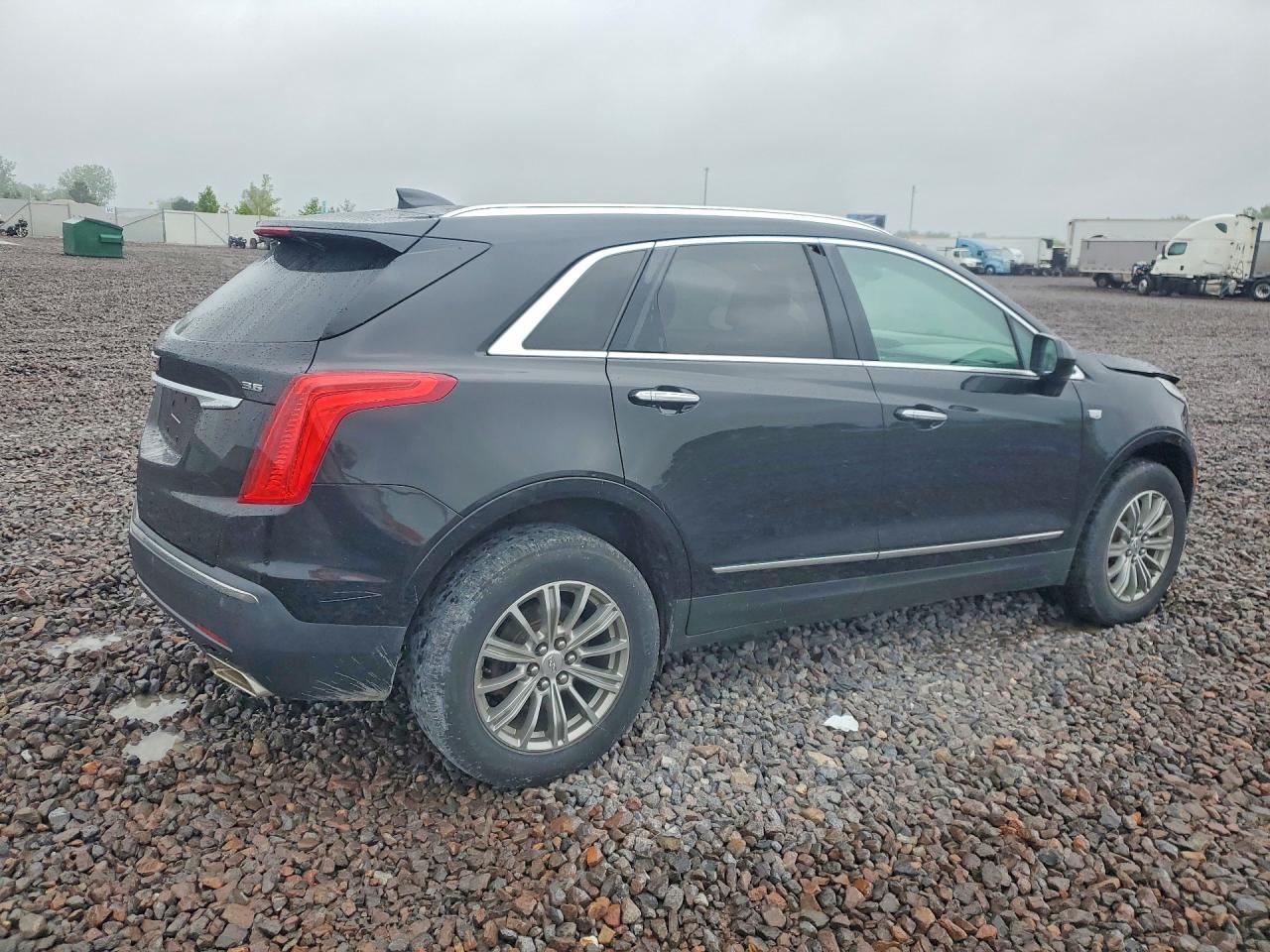 2017 Cadillac Xt5 Luxury - Фото 3