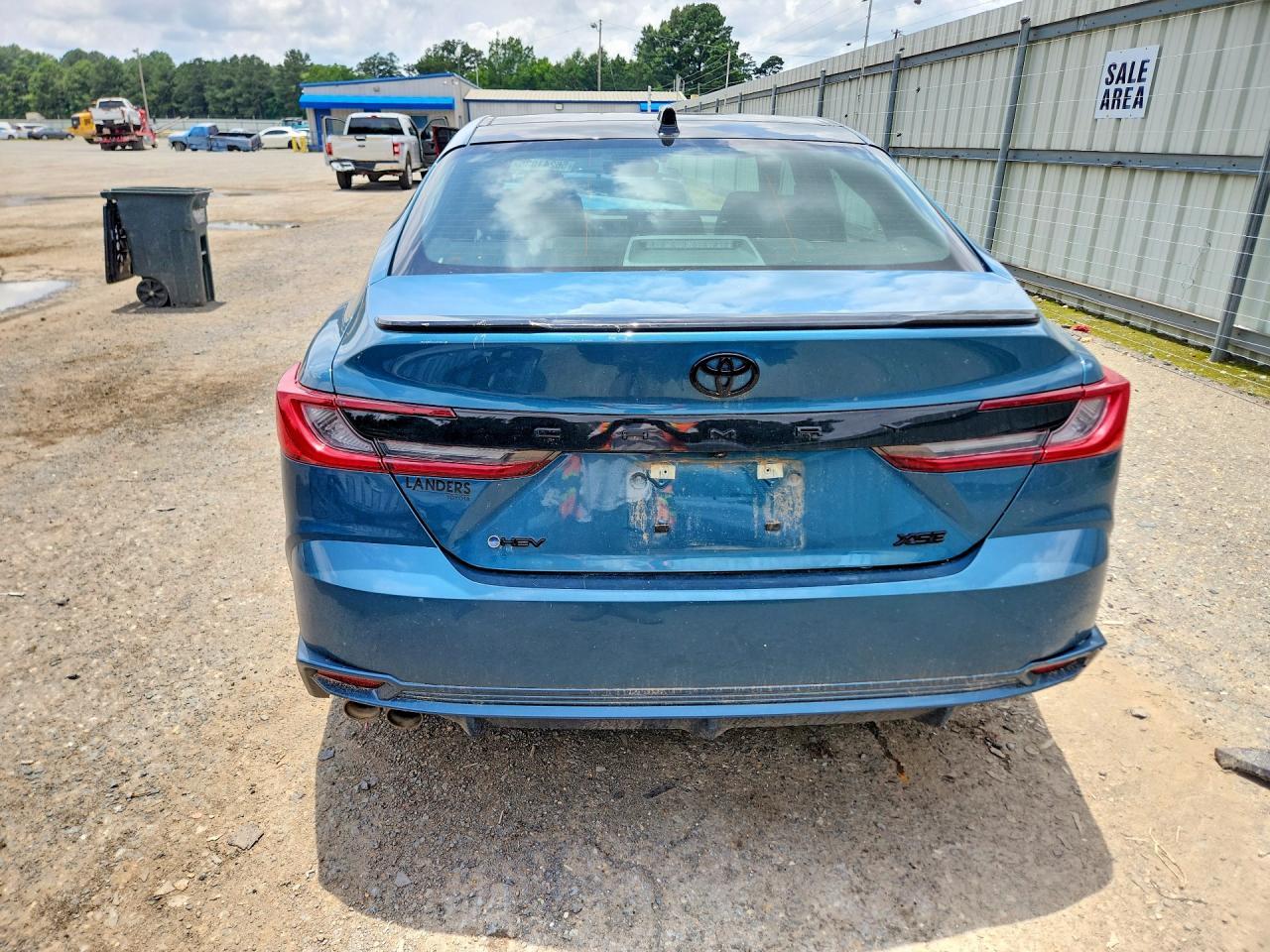 2026 Toyota Camry Xse - Image 6