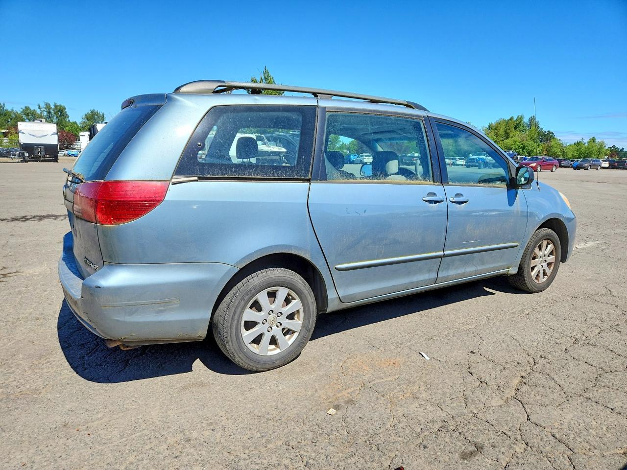 2005 Toyota Sienna Ce 7 Passenger - Фото 3
